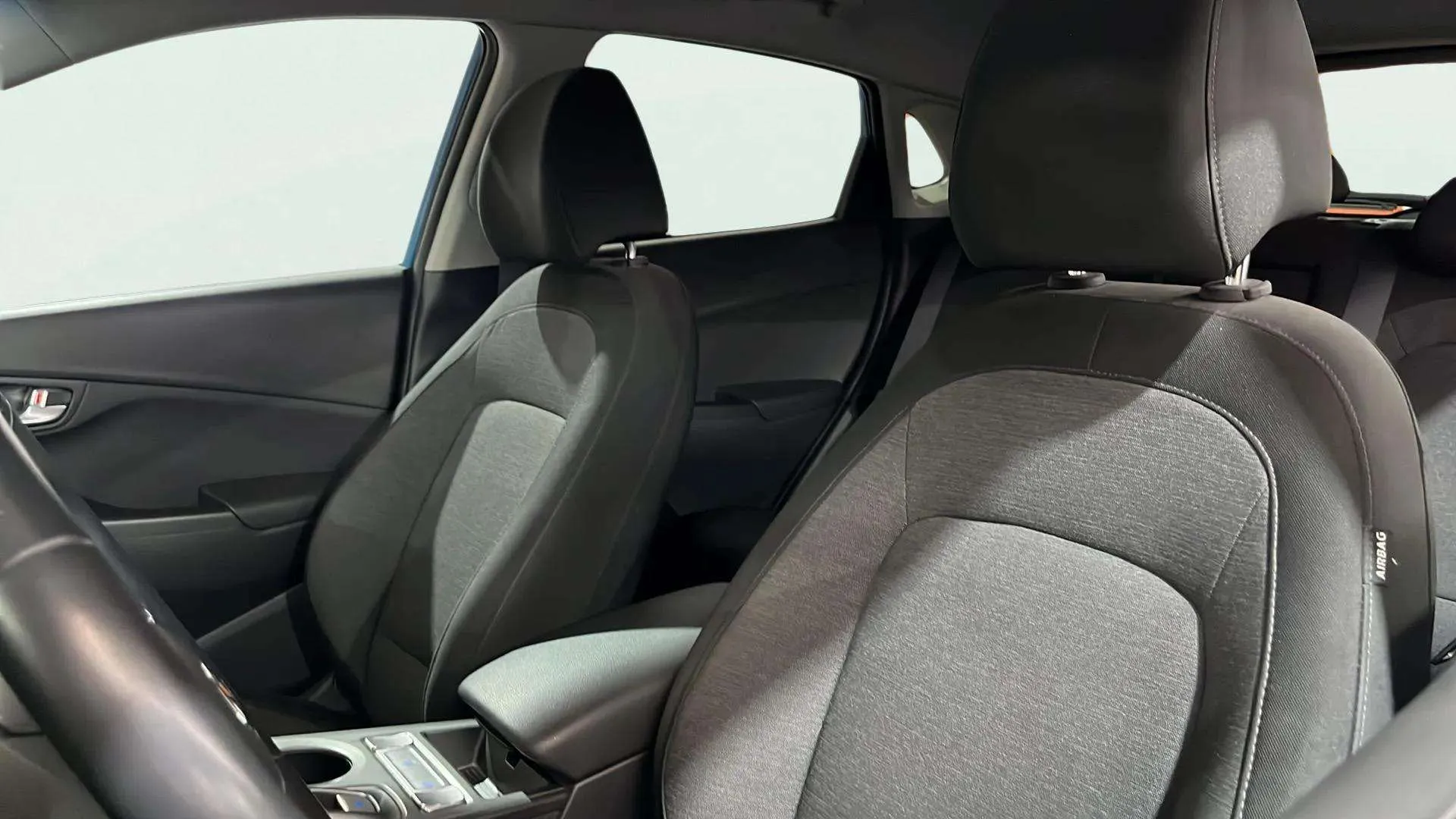 Hyundai Kona EV Klass - foto 25
