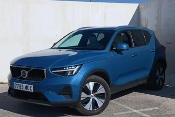 volvo xc40 b3 core hibrido no enchufable automatica arval loeches 903000000252133