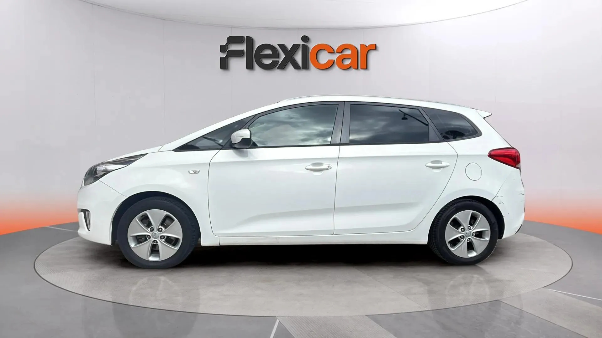 Kia Carens 1.7 CRDi VGT Concept Eco-Dynam 5pl - foto 4