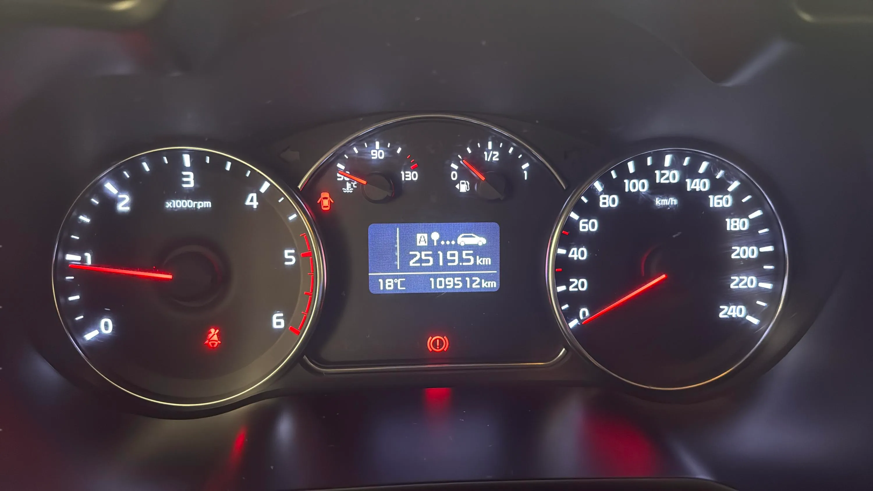 Kia Carens 1.7 CRDi VGT Concept Eco-Dynam 5pl - foto 11