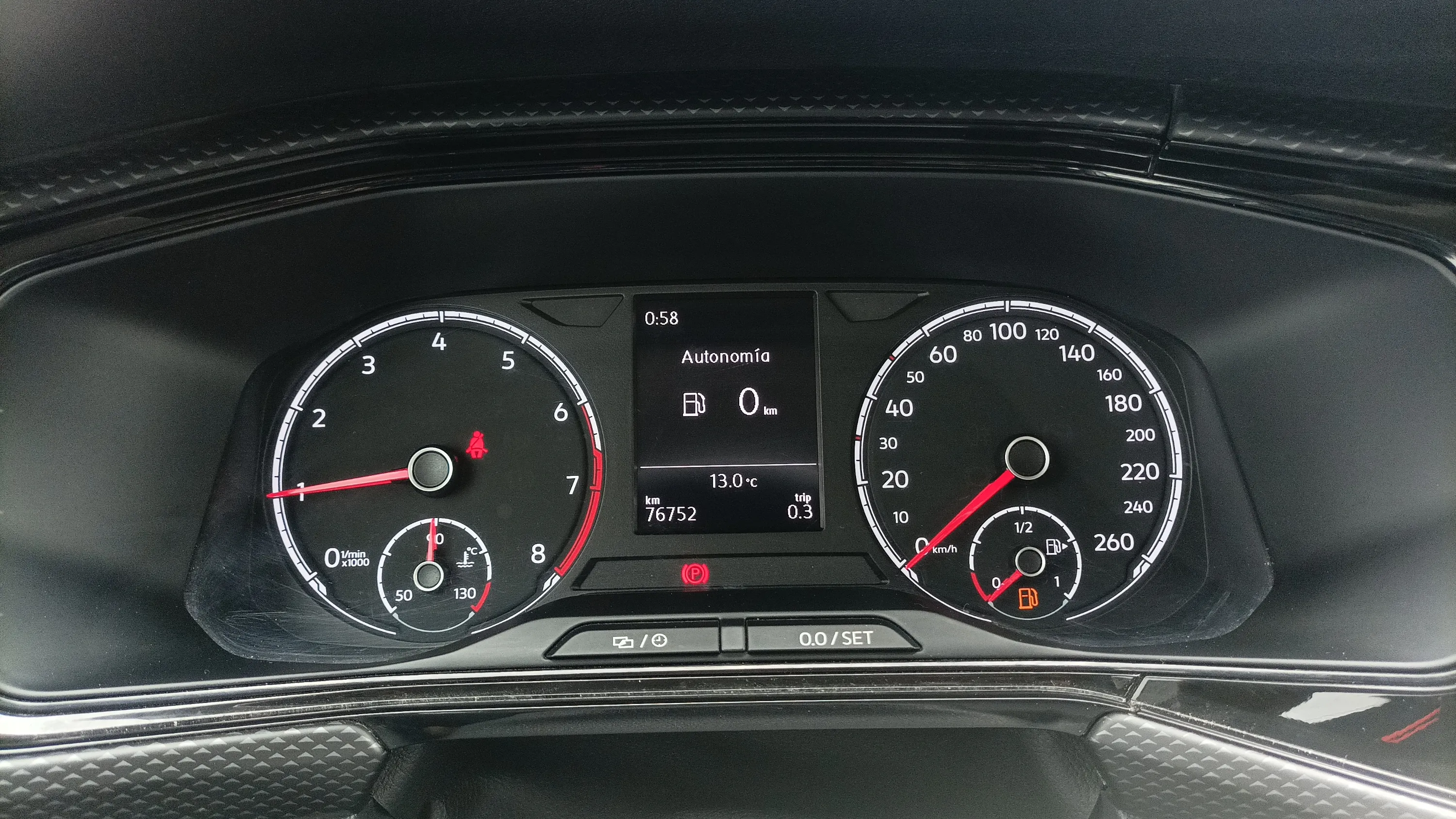Volkswagen T-Cross Advance 1.0 TSI - foto 12