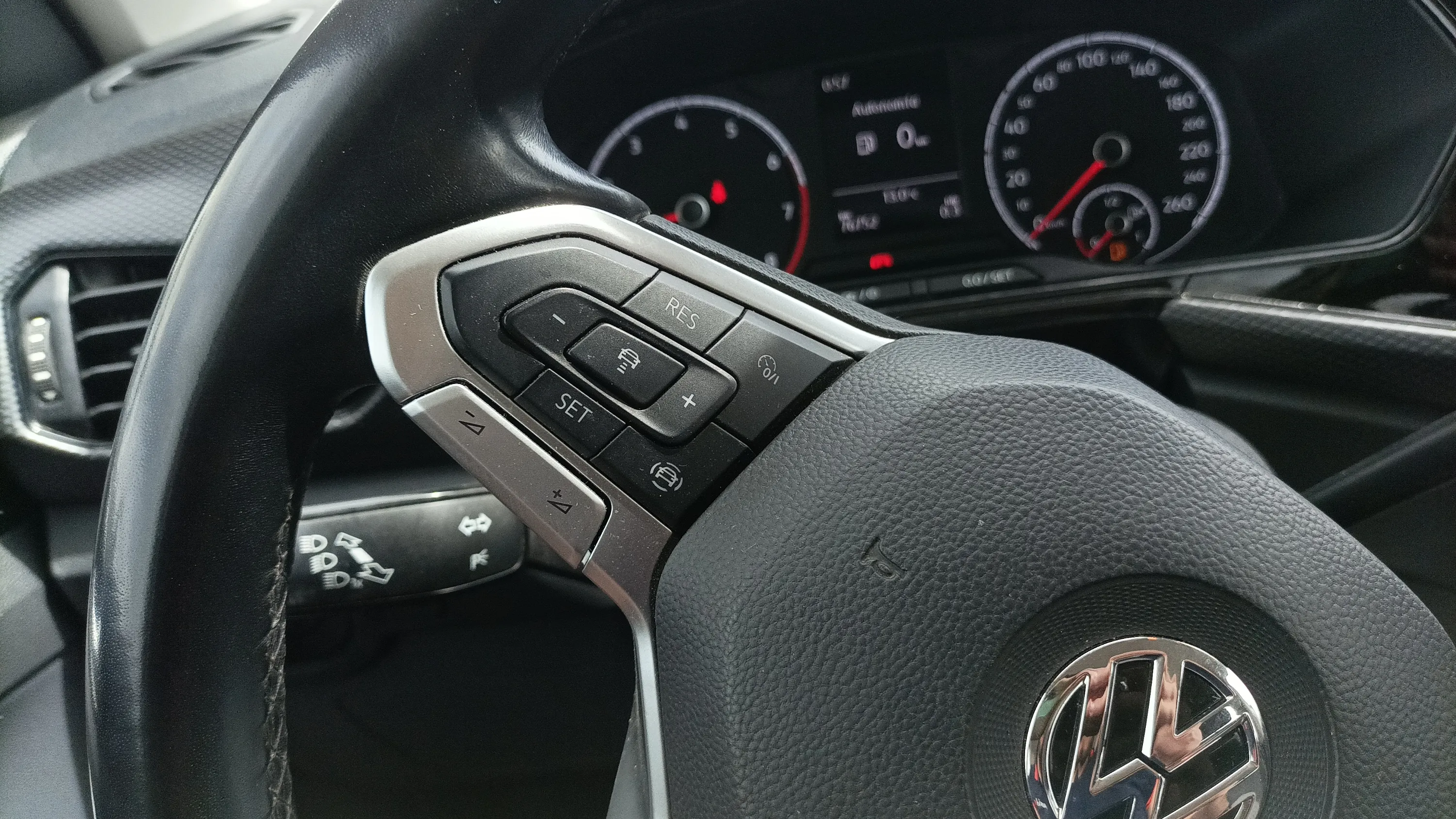 Volkswagen T-Cross Advance 1.0 TSI - foto 10