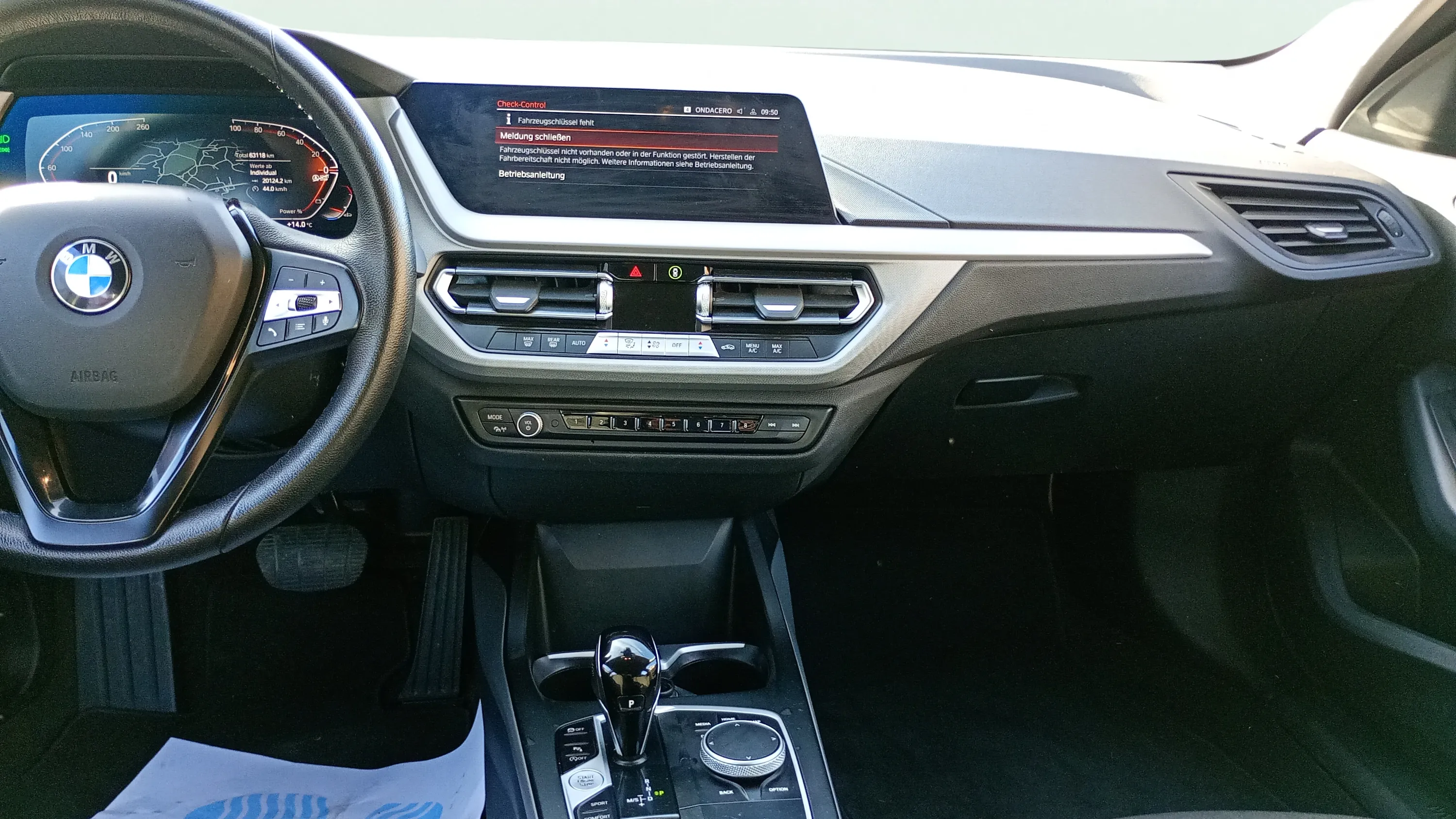 BMW Serie 1 118i Corporate - foto 11