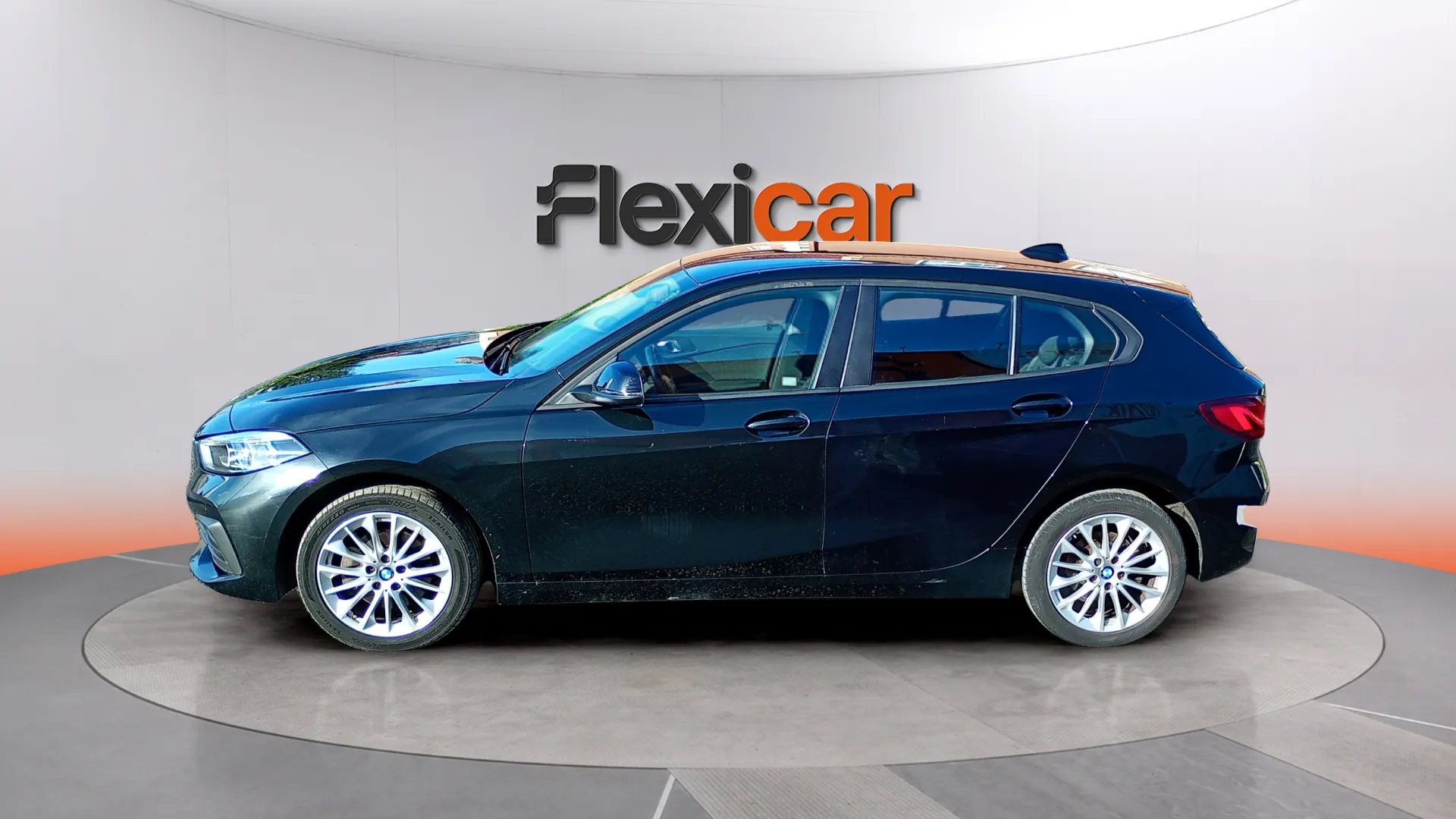 BMW Serie 1 118i Corporate - foto 7