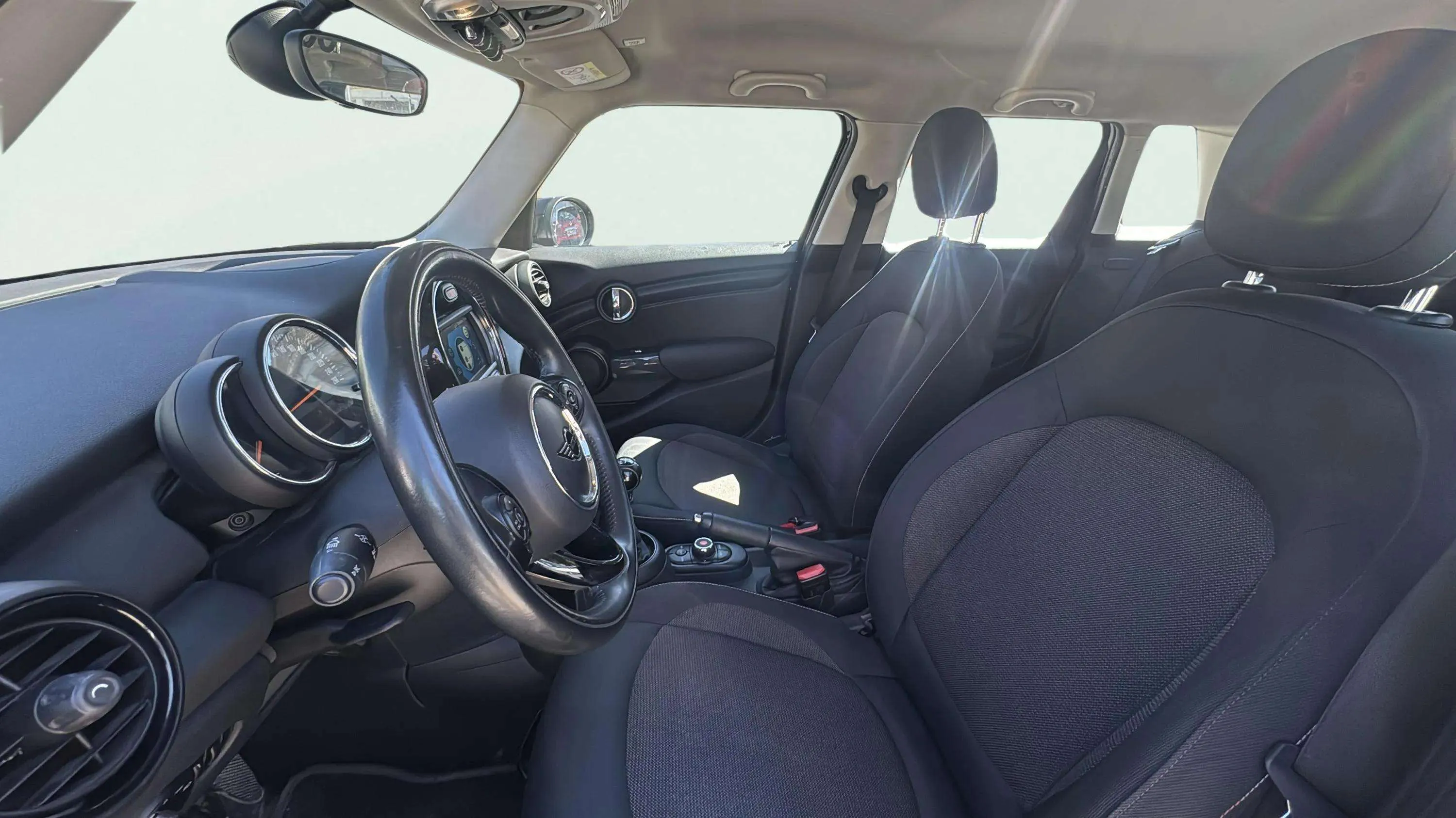 MINI Cooper One - foto 18