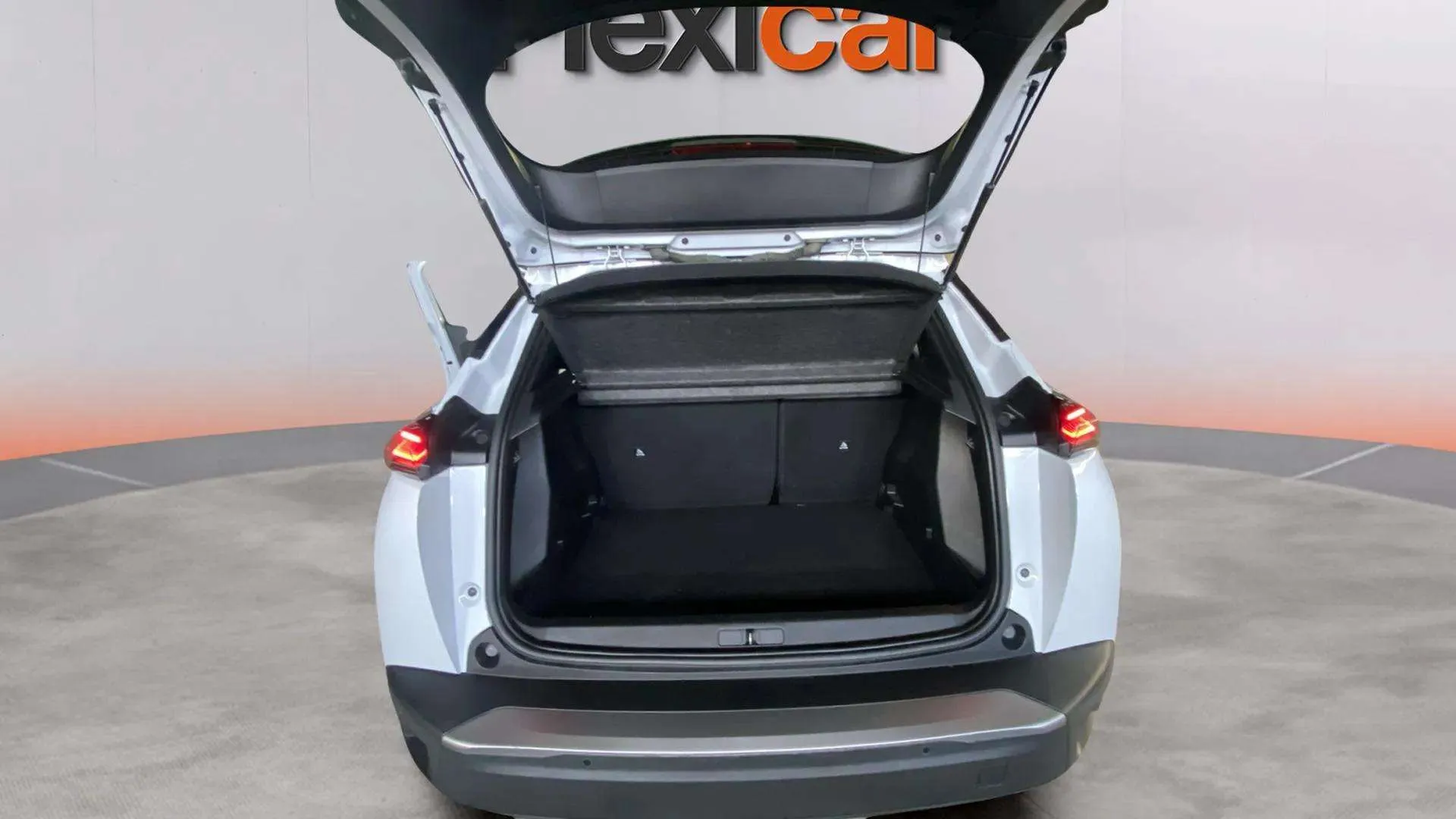 Peugeot 2008 Active Pack PureTech 100 - foto 17