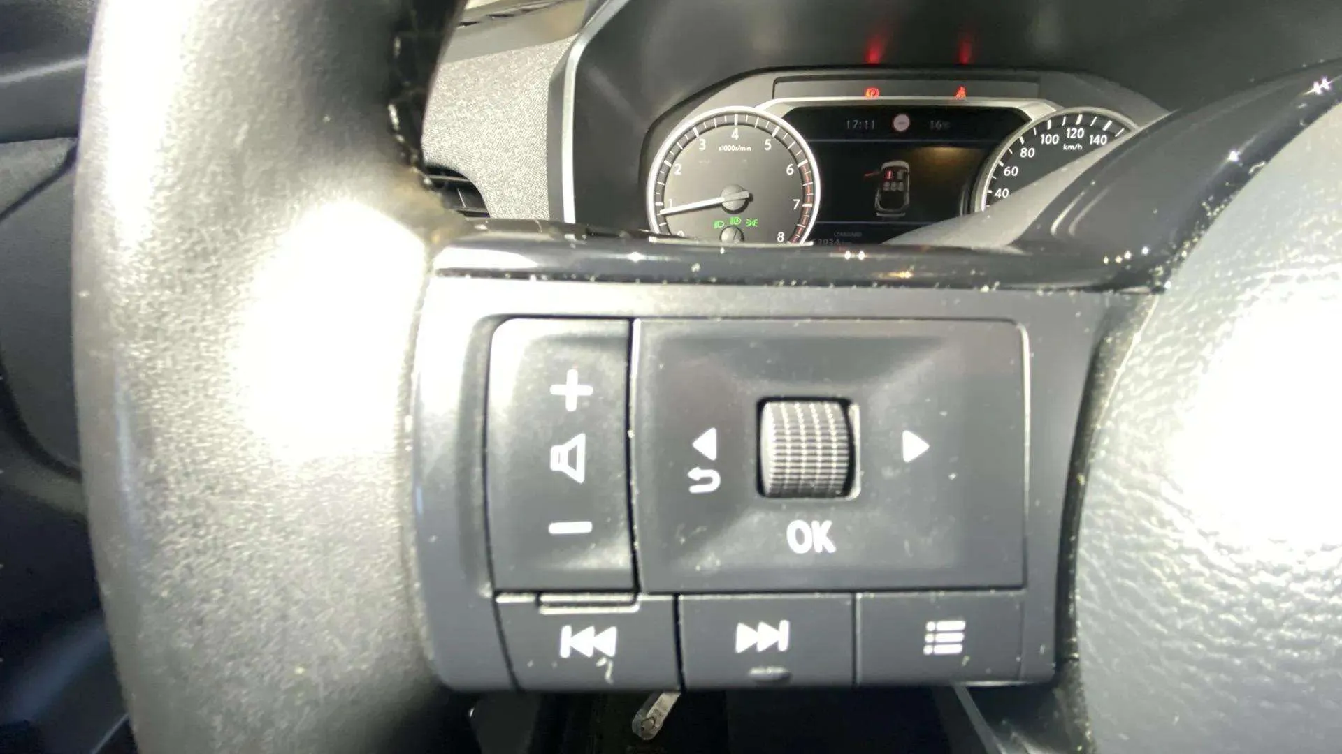 Nissan Qashqai DIG-T mHEV 4x2 Acenta - foto 27