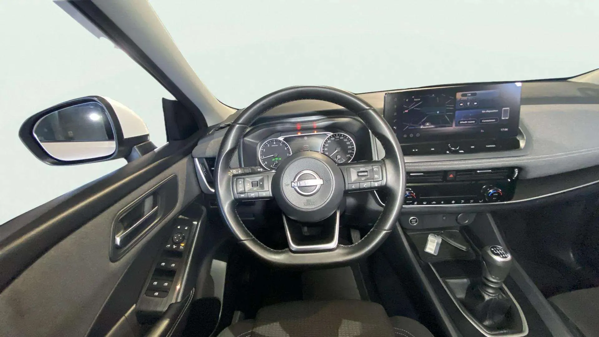 Nissan Qashqai DIG-T mHEV 4x2 Acenta - foto 14