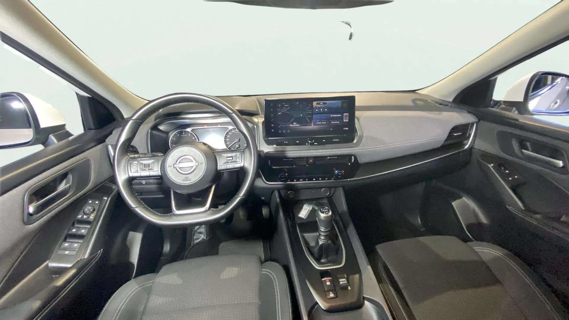 Nissan Qashqai DIG-T mHEV 4x2 Acenta - foto 12