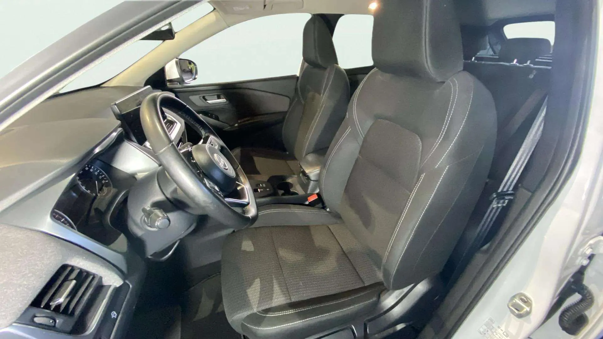 Nissan Qashqai DIG-T mHEV 4x2 Acenta - foto 16