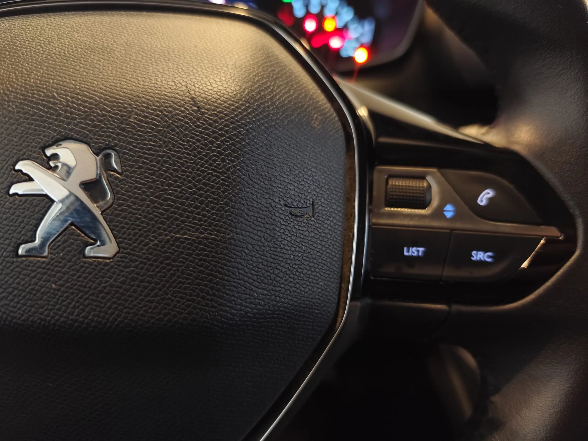 Peugeot 208 PureTech Allure - foto 13