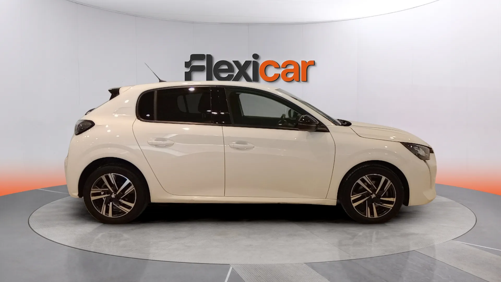 Peugeot 208 PureTech Allure - foto 8