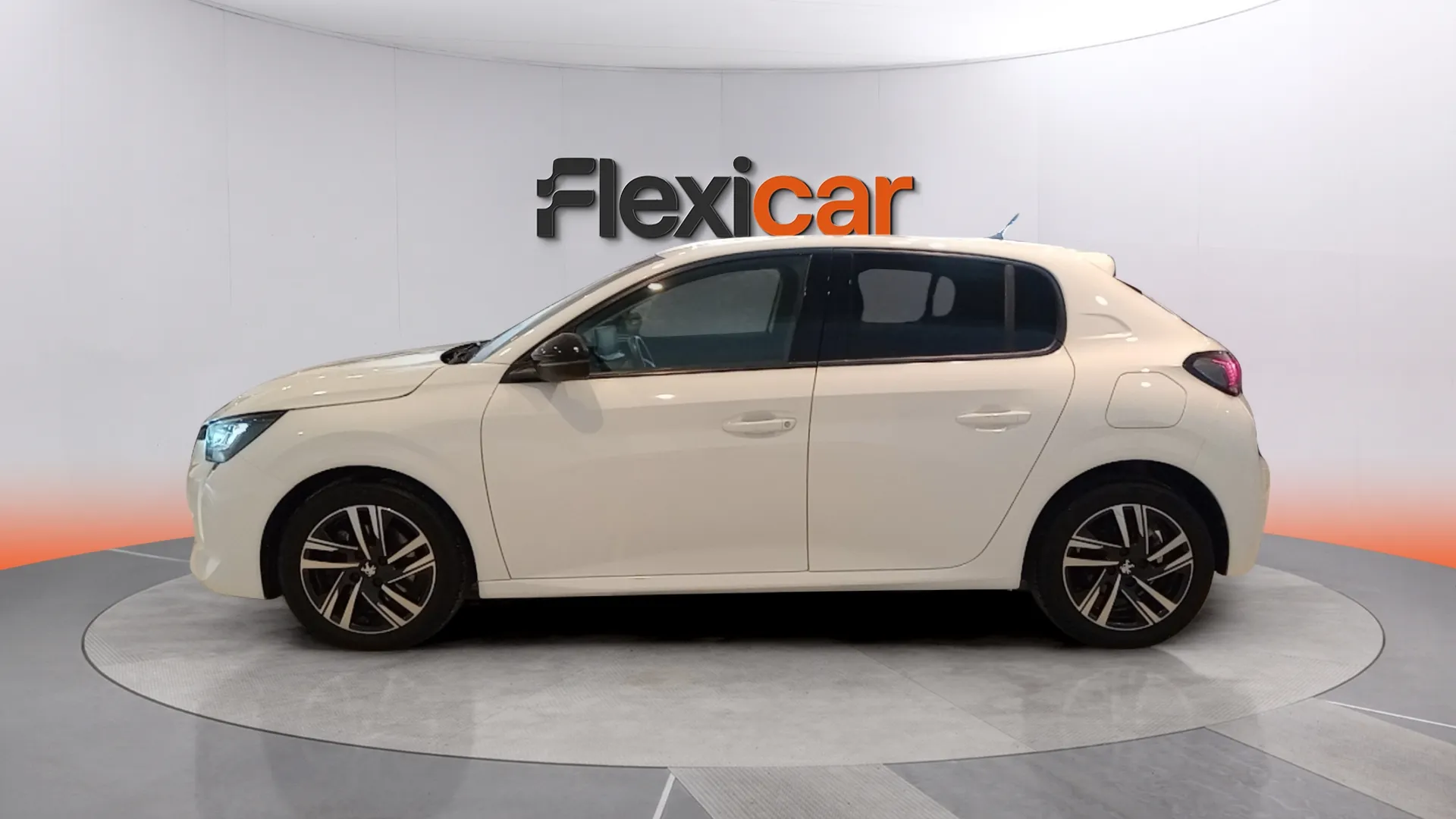 Peugeot 208 PureTech Allure - foto 4