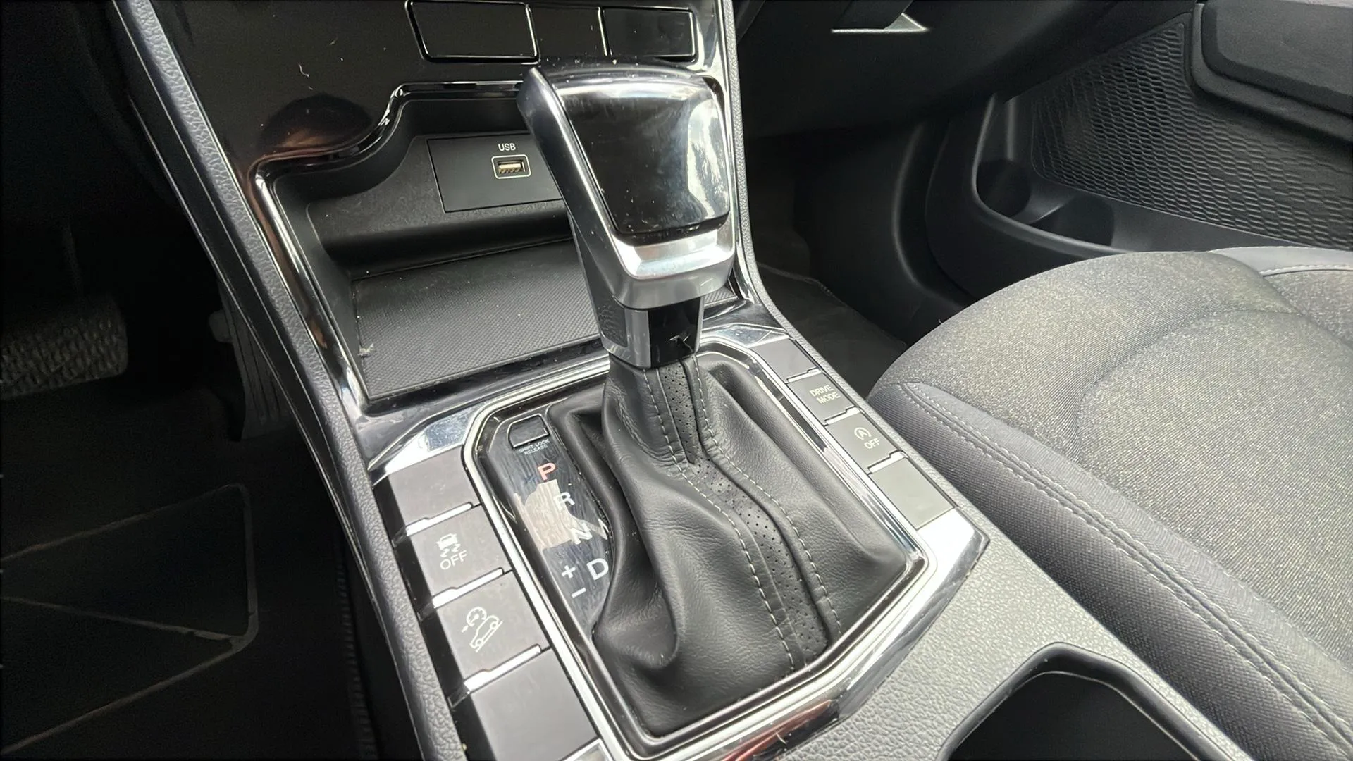 SsangYong Korando G15T Urban - foto 15