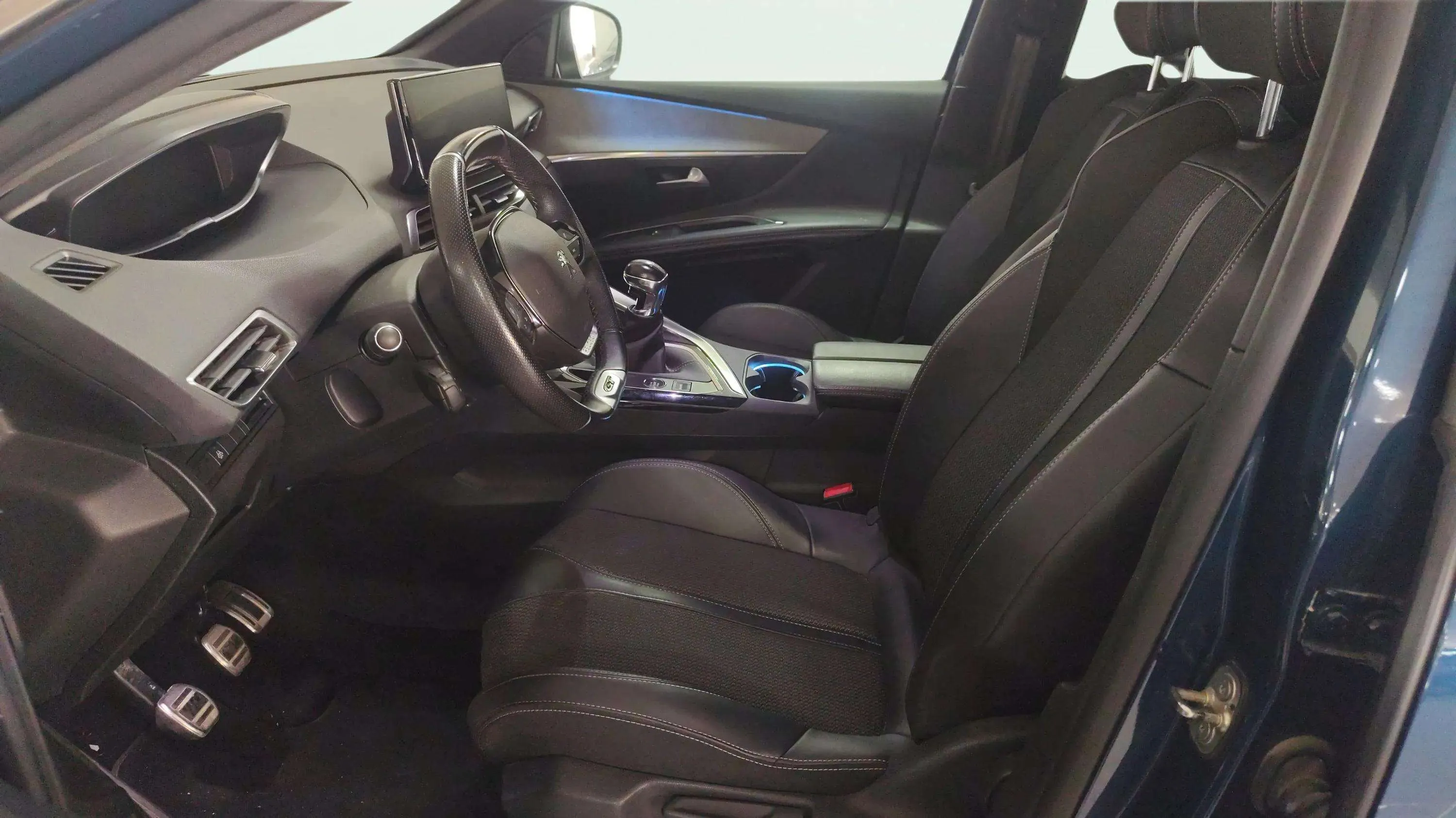 Peugeot 3008 1.2 PureTech GT - foto 22
