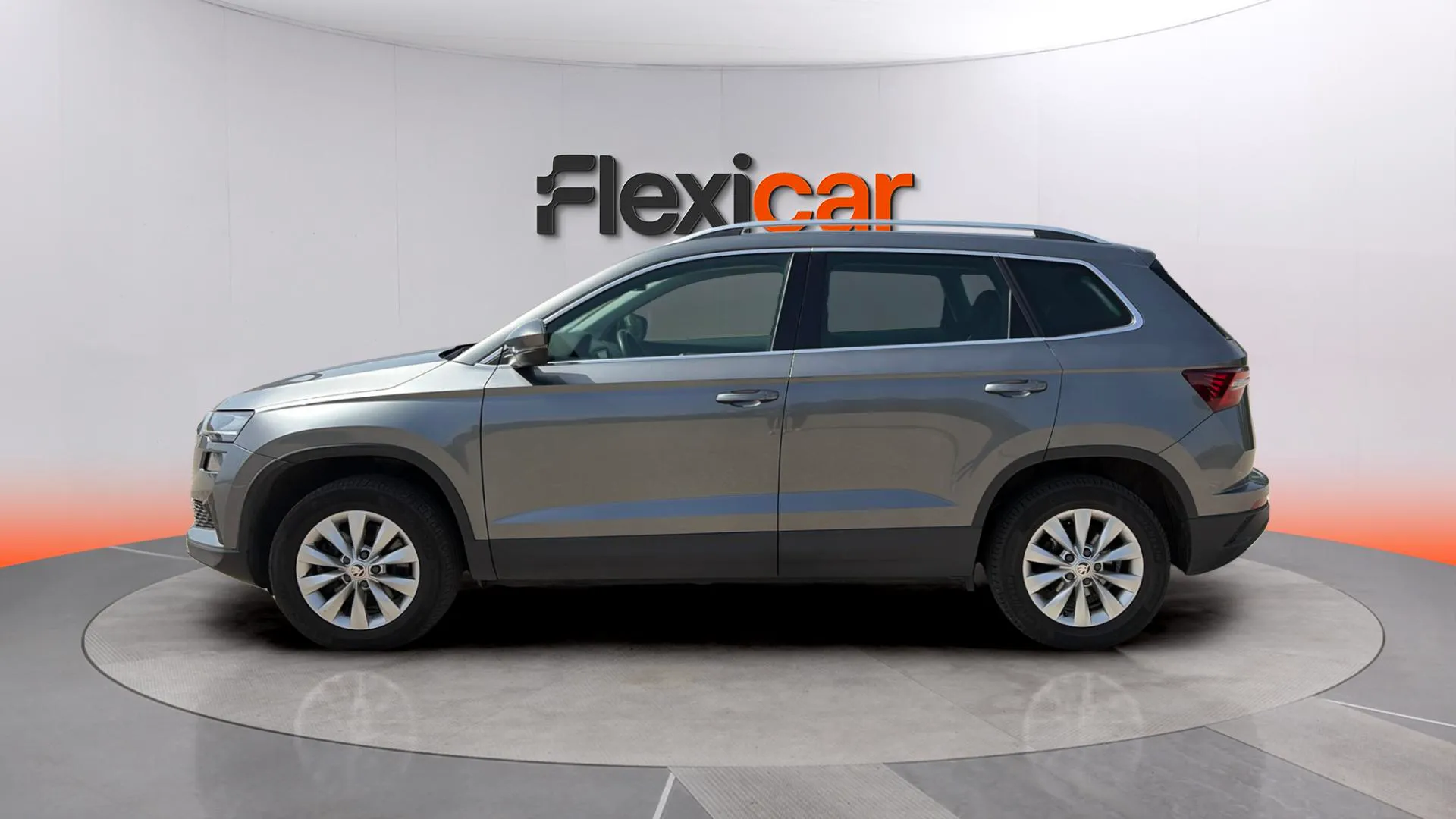 Škoda Karoq 2.0 TDI DSG 4x4 Ambition - foto 4