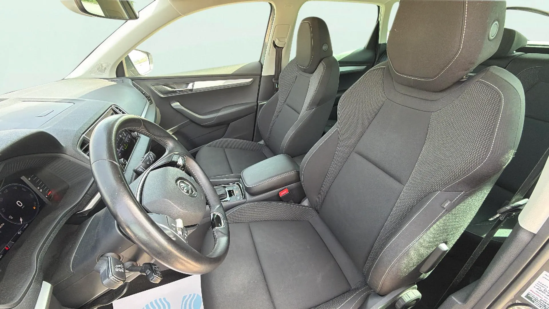 Škoda Karoq 2.0 TDI DSG 4x4 Ambition - foto 11