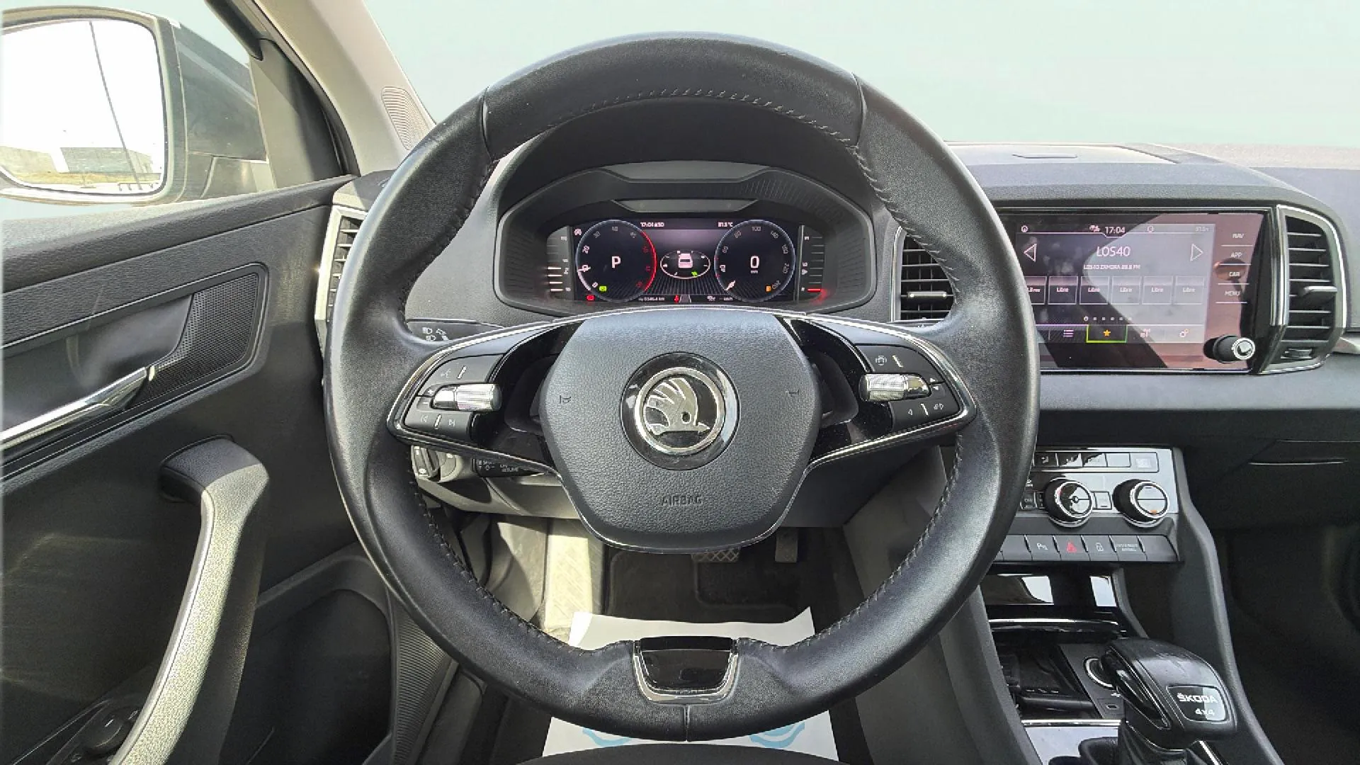 Škoda Karoq 2.0 TDI DSG 4x4 Ambition - foto 16