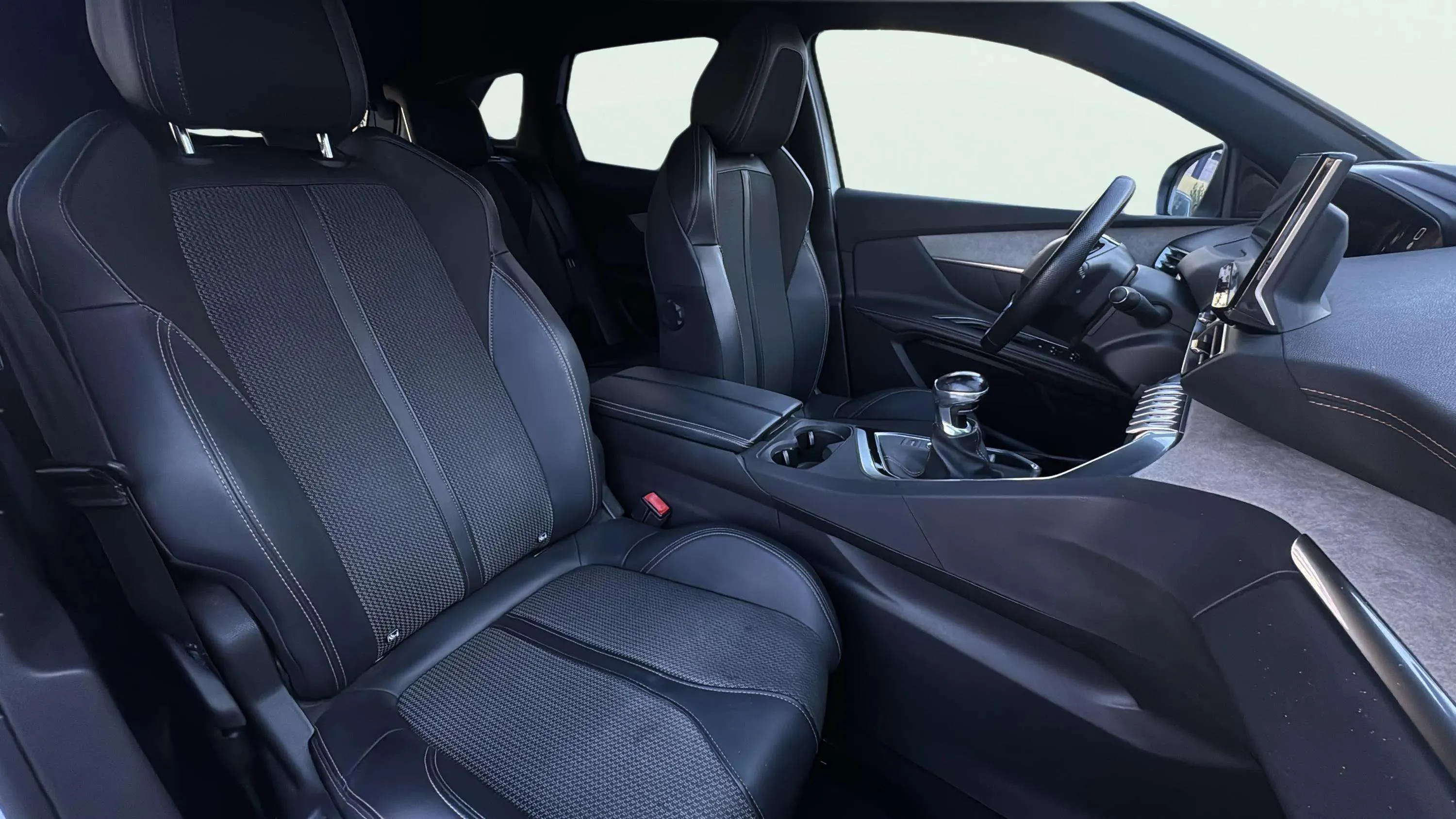 Peugeot 3008 1.2 PureTech GT - foto 23