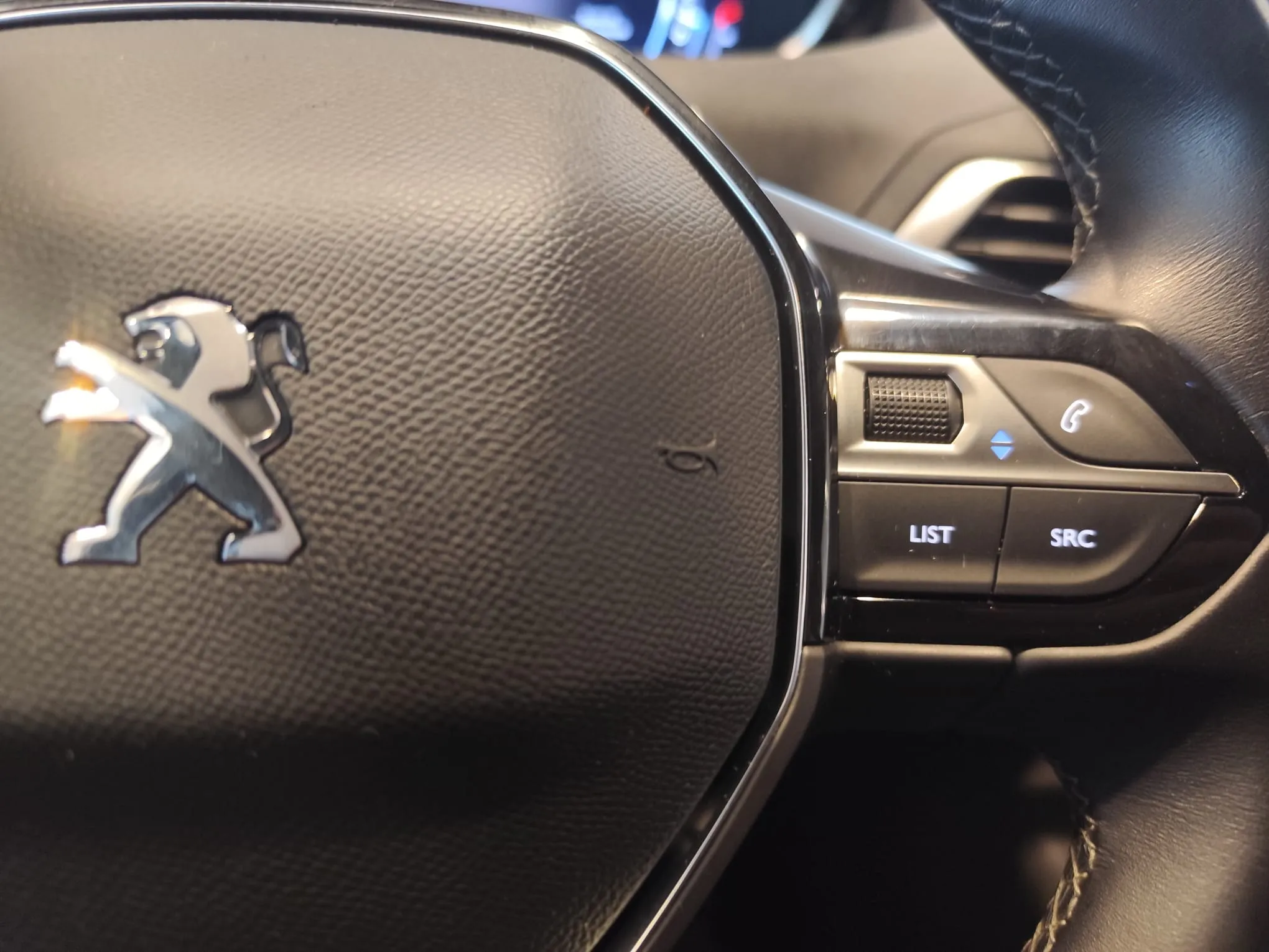 Peugeot 3008 1.2 PureTech Allure Pack - foto 13