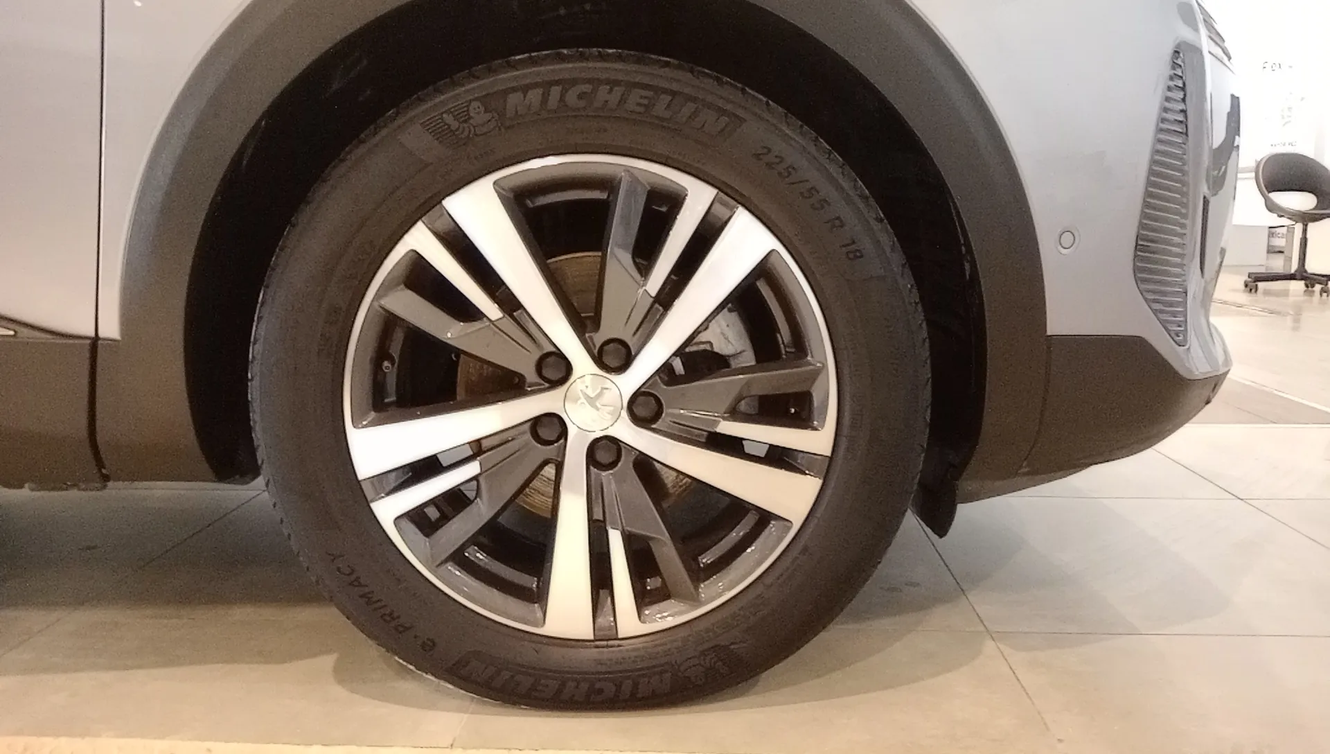 Peugeot 3008 1.2 PureTech Allure Pack - foto 24