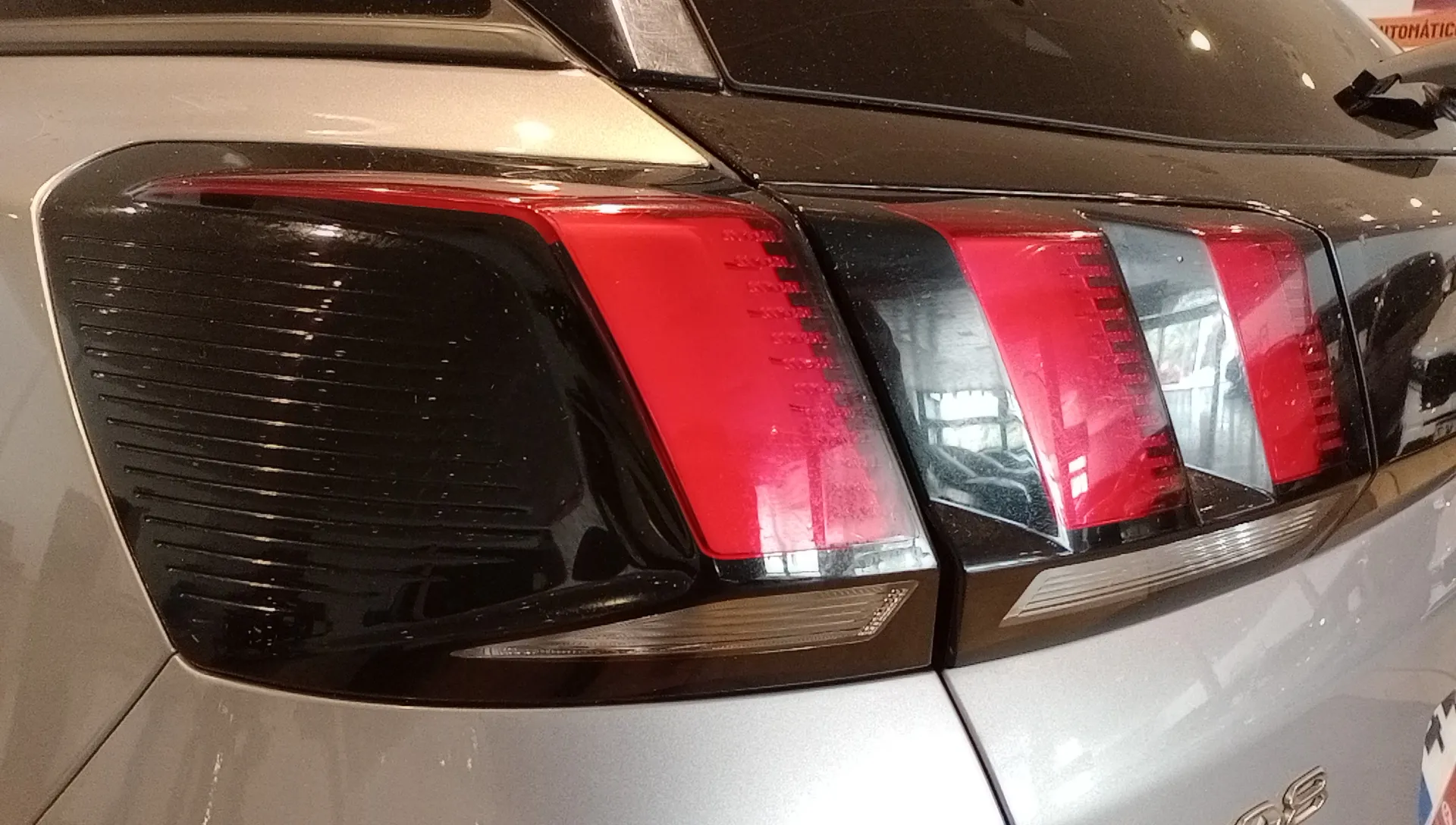 Peugeot 3008 1.2 PureTech Allure Pack - foto 29