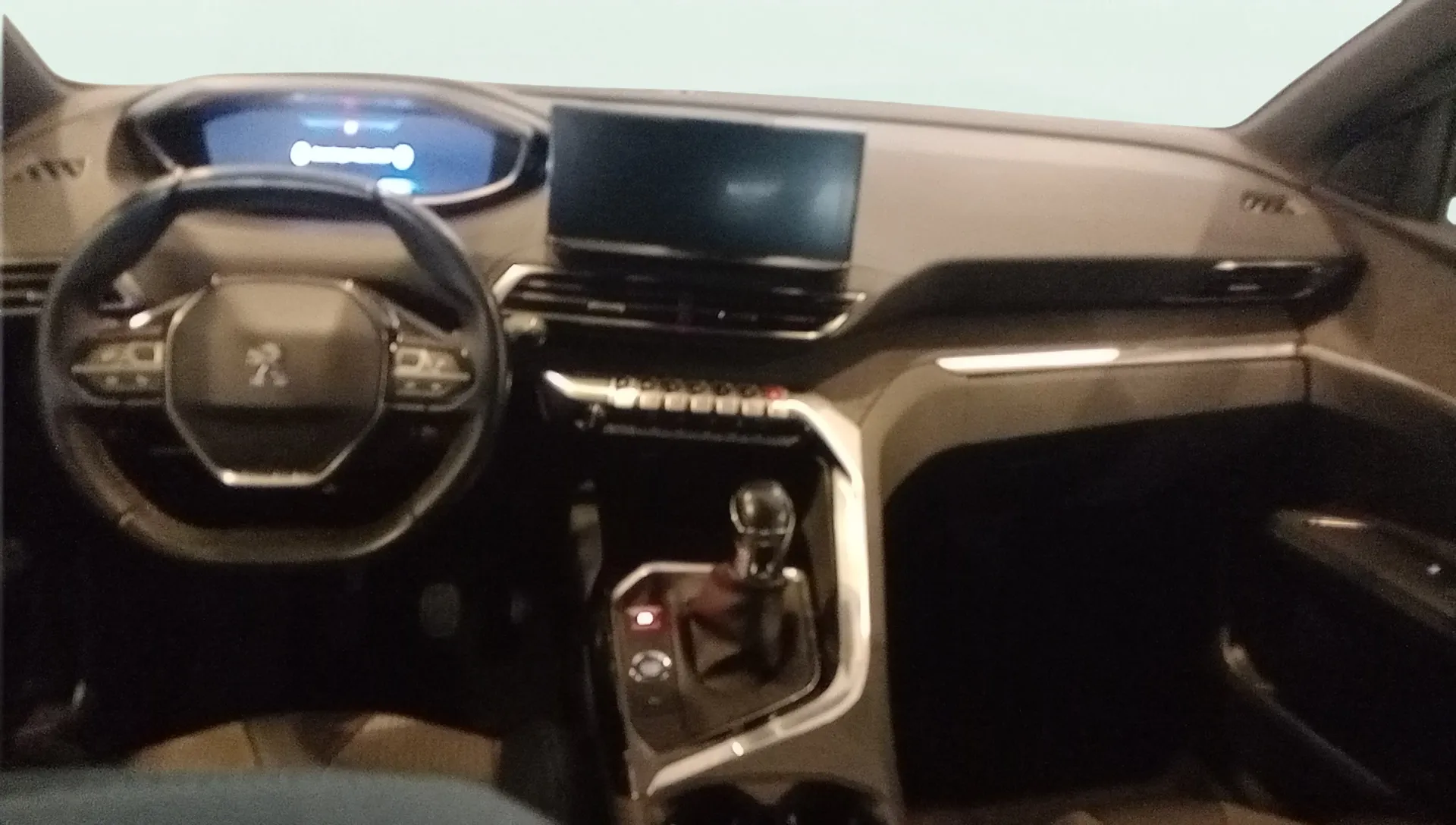 Peugeot 3008 1.2 PureTech Allure Pack - foto 18