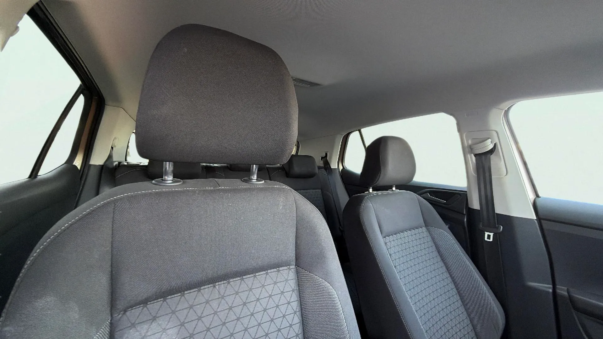 Volkswagen T-Cross Advance 1.0 TSI - foto 26