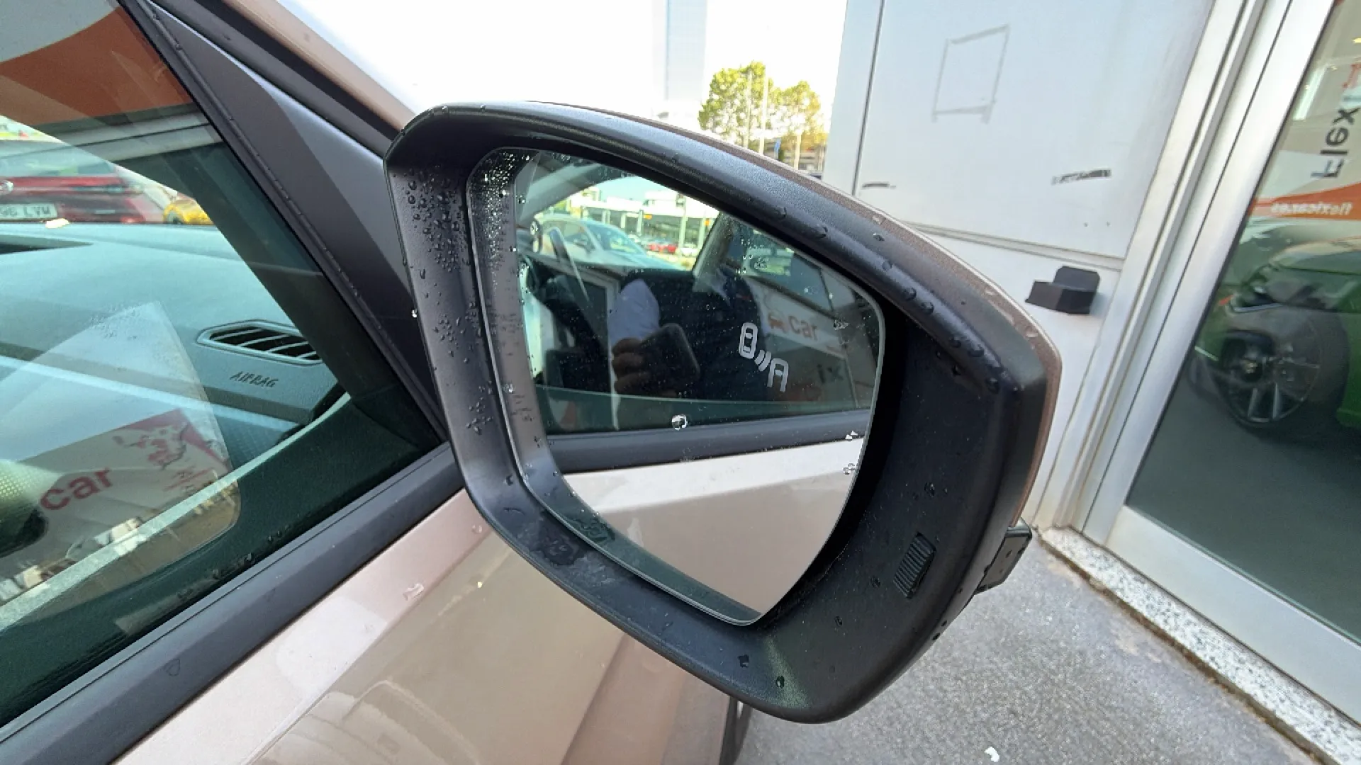 Volkswagen T-Cross Advance 1.0 TSI - foto 30