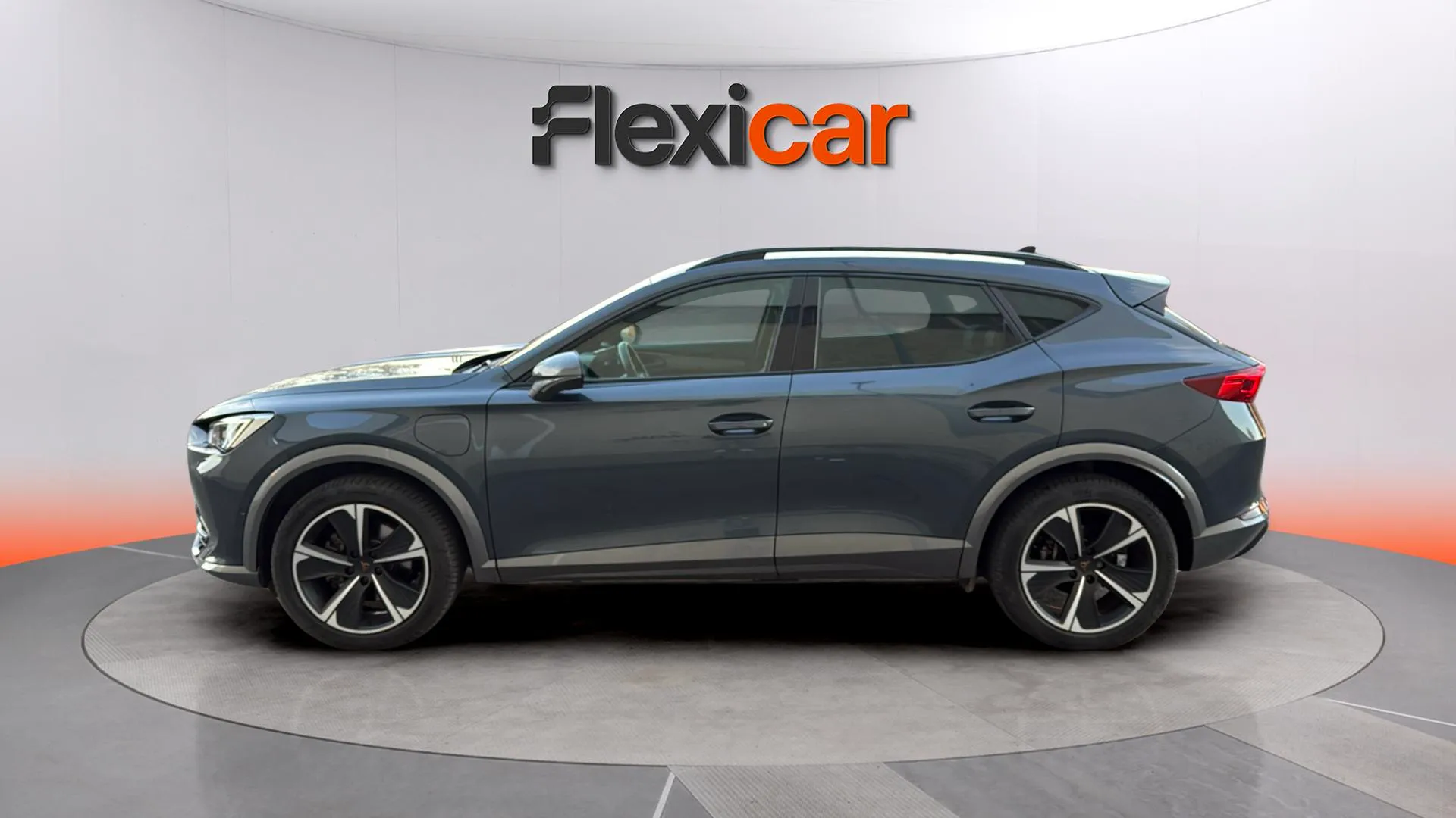 Cupra Formentor 1.4 e-Hybrid DSG - foto 2