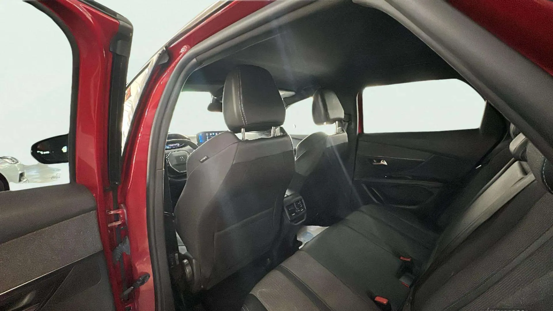 Peugeot 3008 1.2 PureTech Allure Pack - foto 15