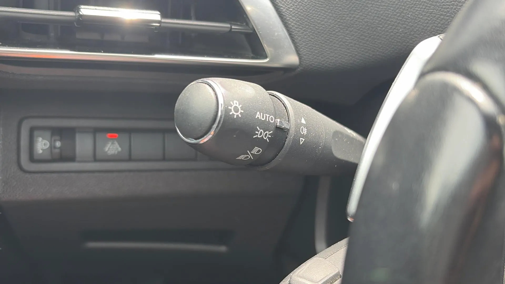 Peugeot 3008 1.2 PureTech Allure Pack EAT8 - foto 15