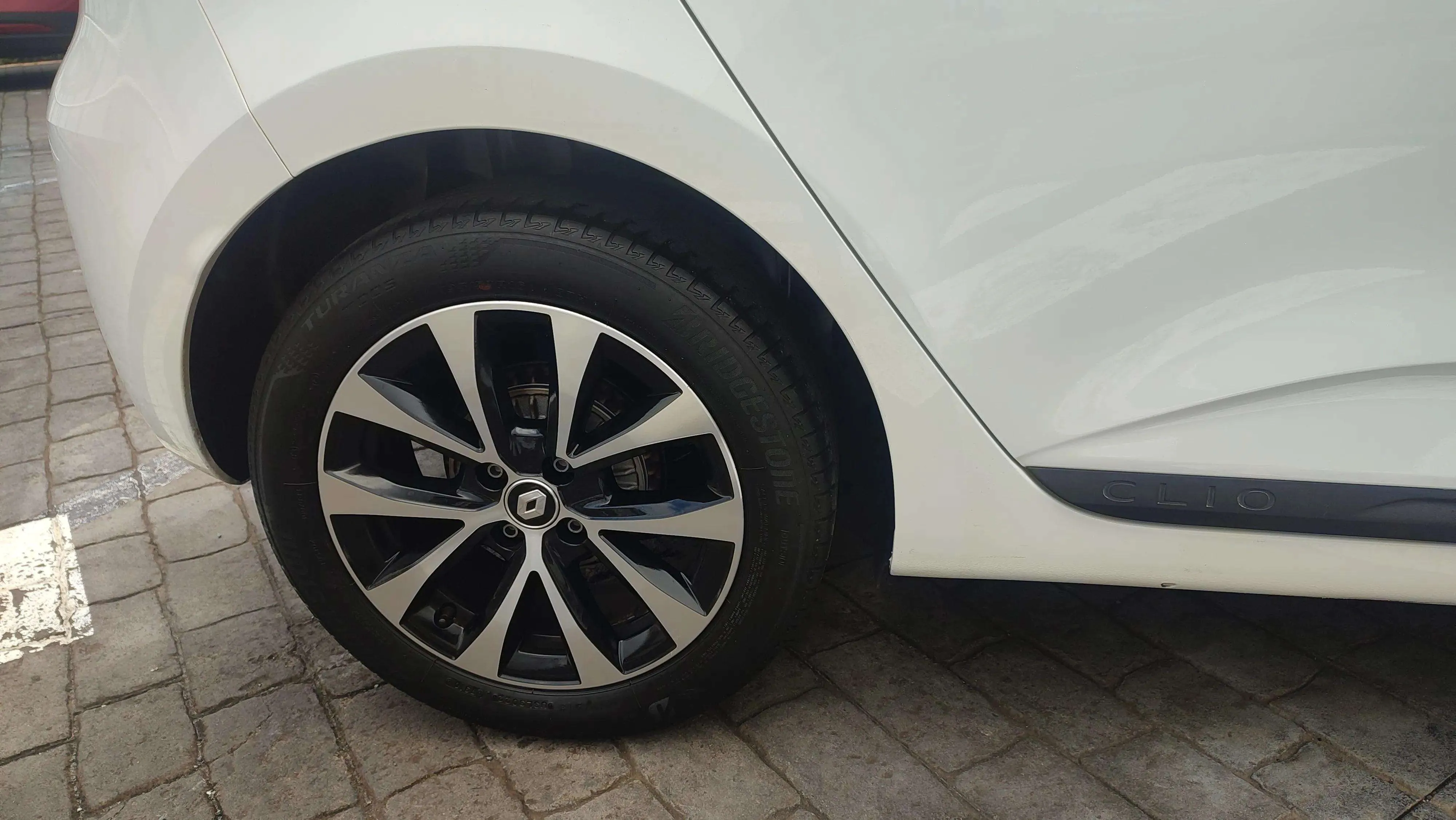 Renault Clio Business TCe - foto 17