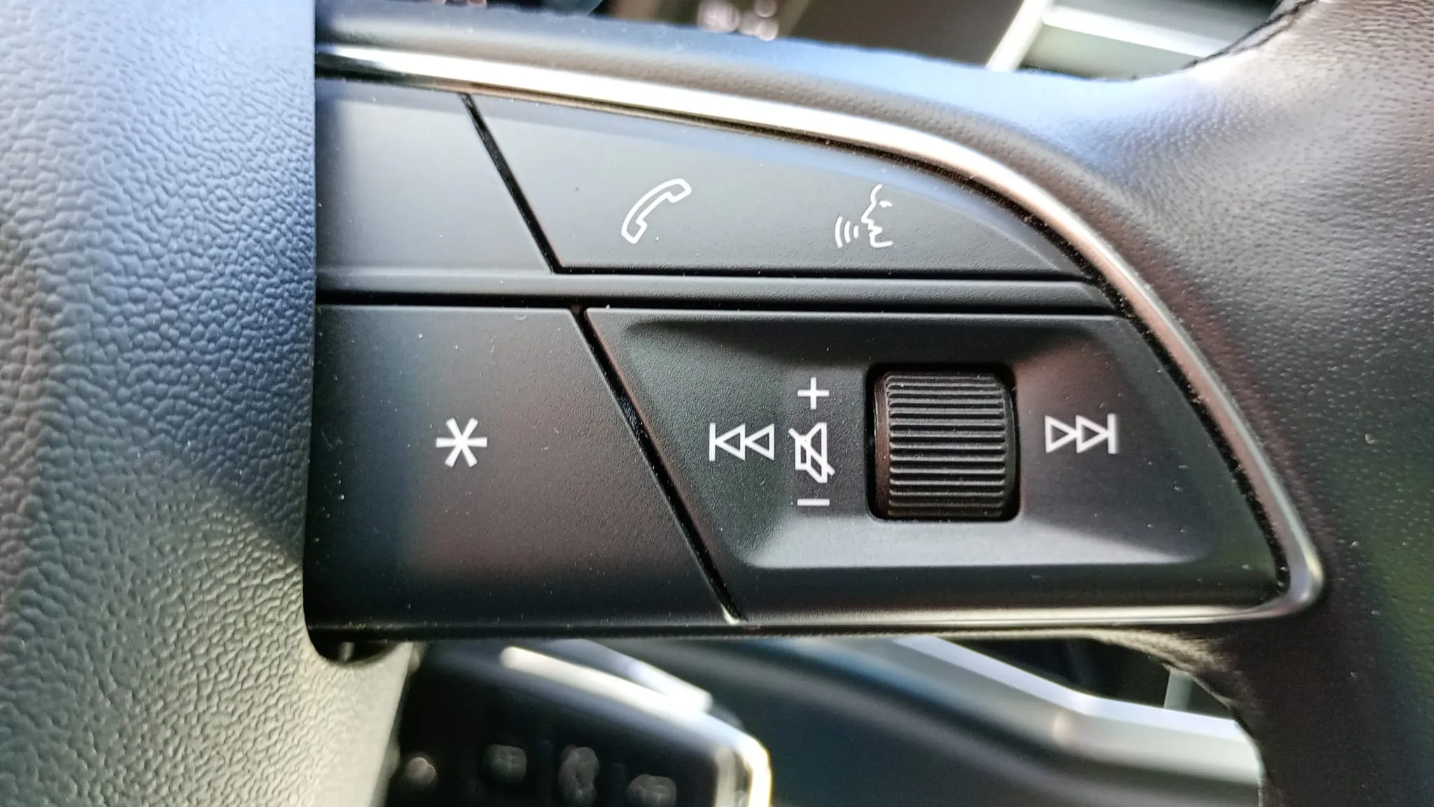 Audi Q3 35 TFSI Advanced - foto 19