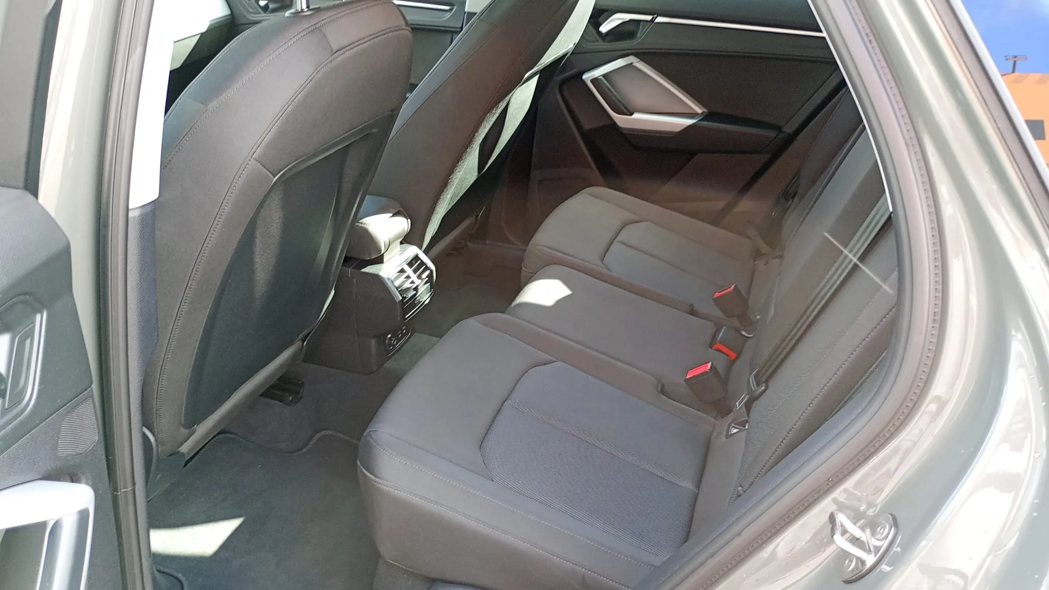 Audi Q3 35 TFSI Advanced - foto 24