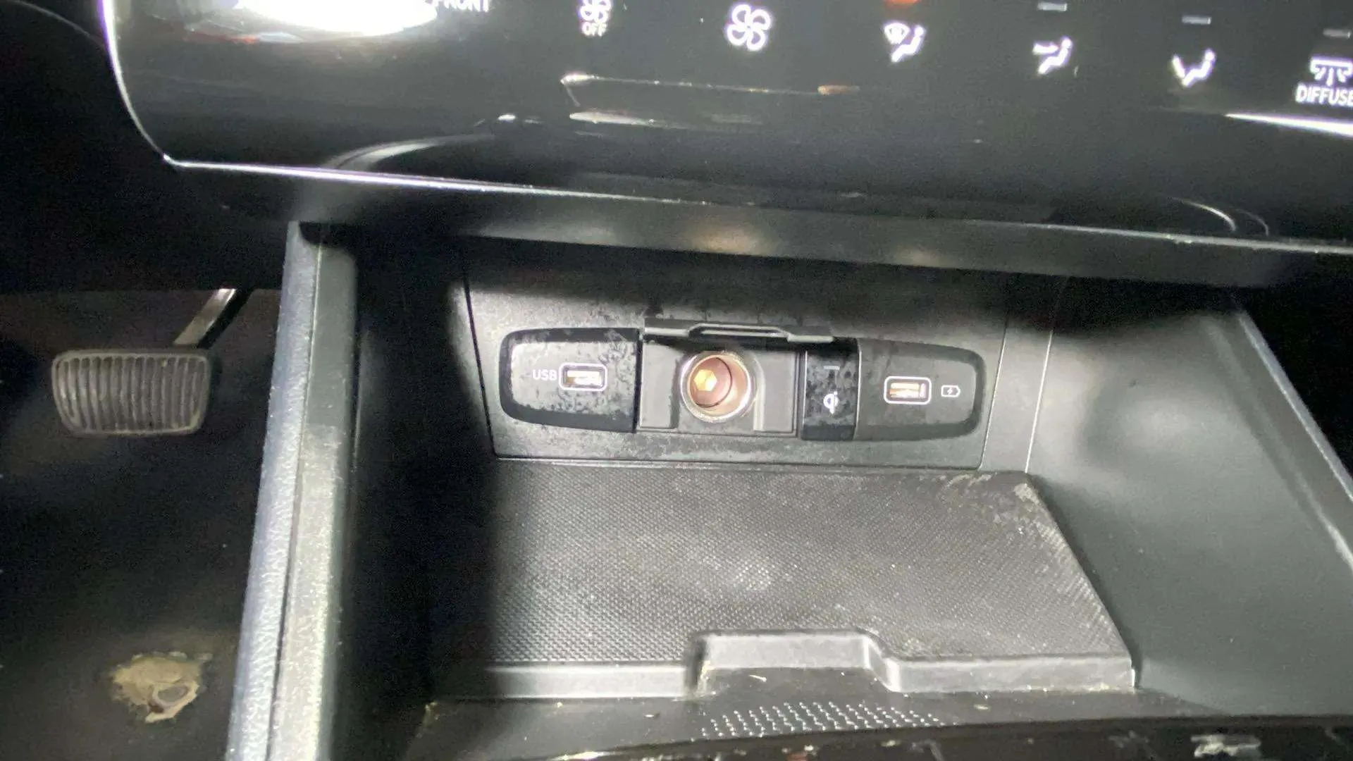 Hyundai Tucson 1.6 T-GDi PHEV Maxx 4x4 - foto 31