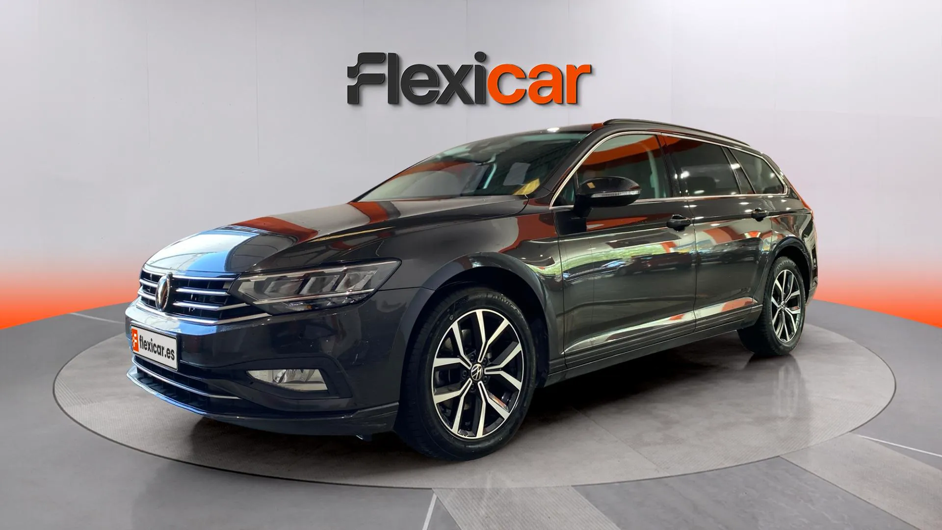 Volkswagen Passat Variant R-Line 2.0 TDI DSG - foto 3