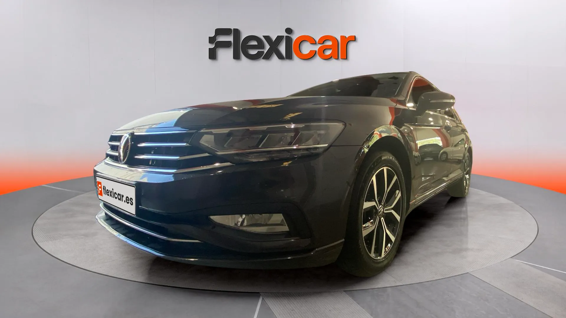 Volkswagen Passat Variant R-Line 2.0 TDI DSG - foto 30
