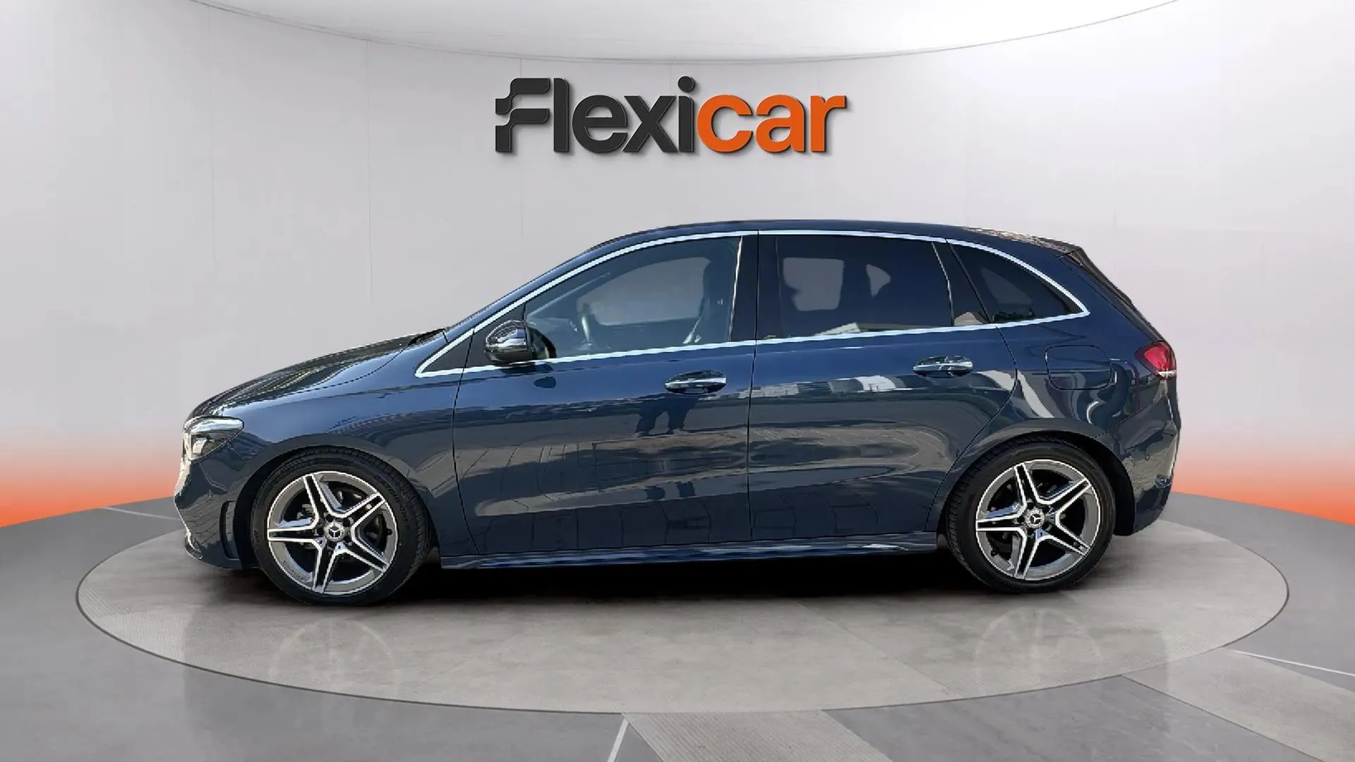 Mercedes-Benz Clase B B 200 d - foto 4