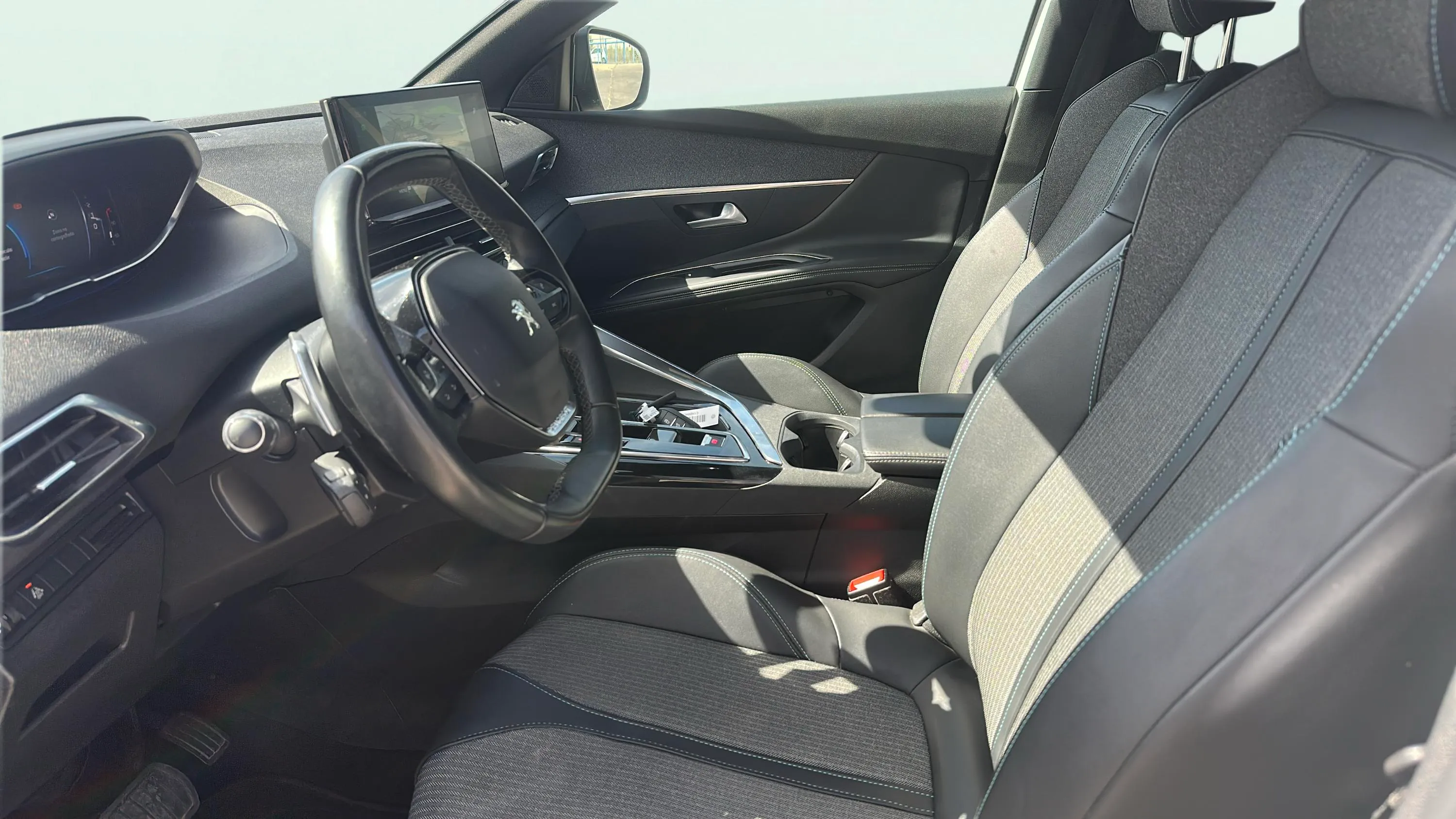 Peugeot 3008 1.2 PureTech Allure Pack EAT8 - foto 15