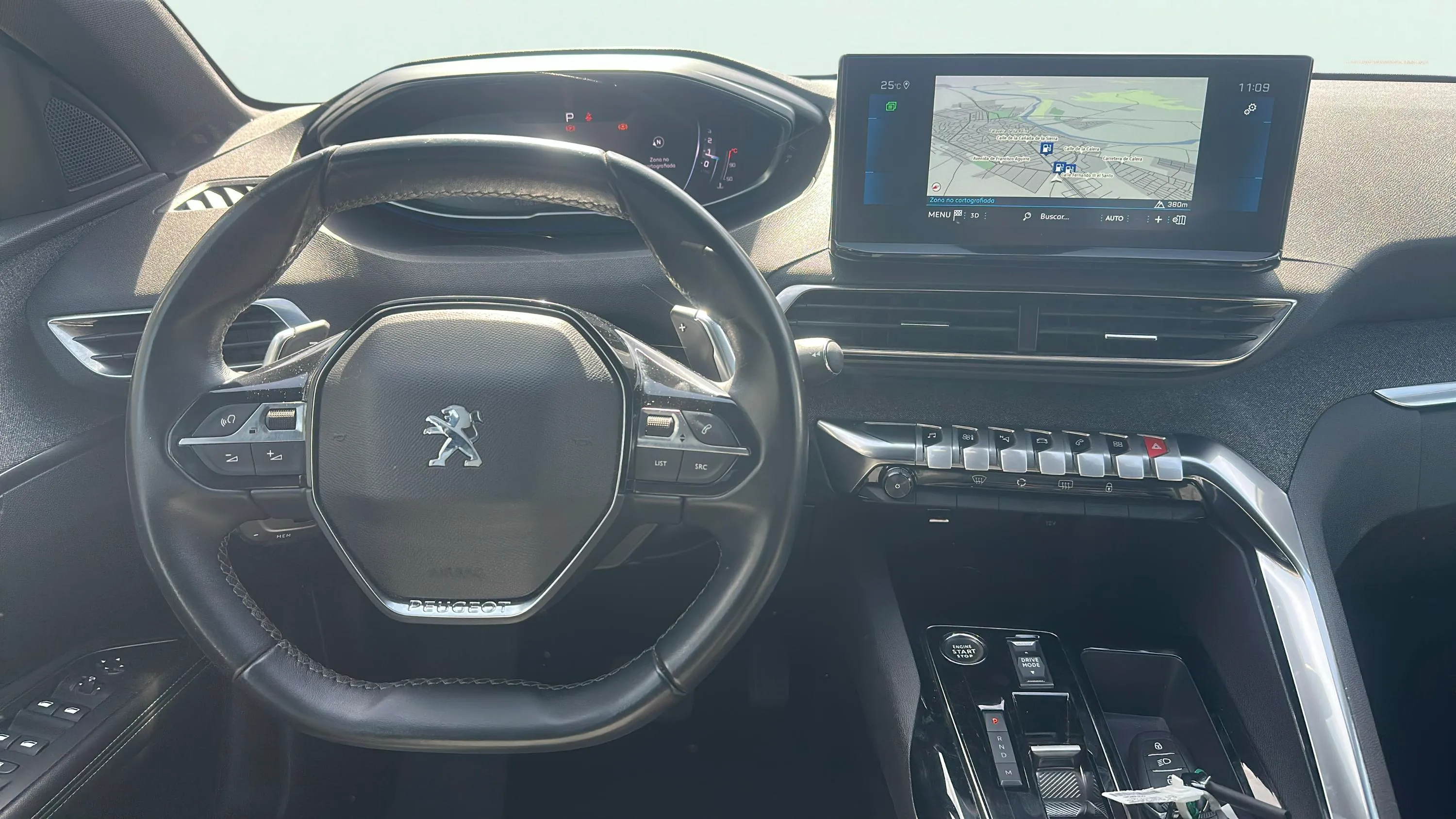 Peugeot 3008 1.2 PureTech Allure Pack EAT8 - foto 11