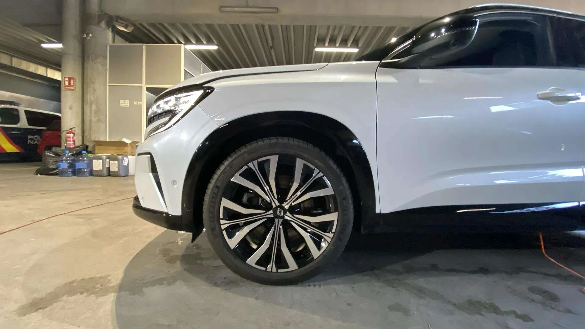 Renault Austral Iconic E-Tech Full Hybrid - foto 19