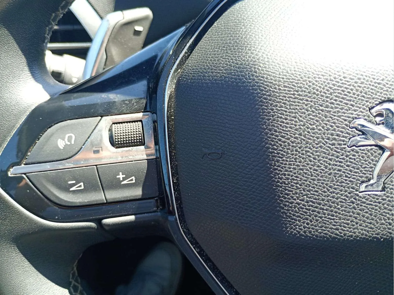 Peugeot 3008 1.2 PureTech Allure Pack EAT8 - foto 12