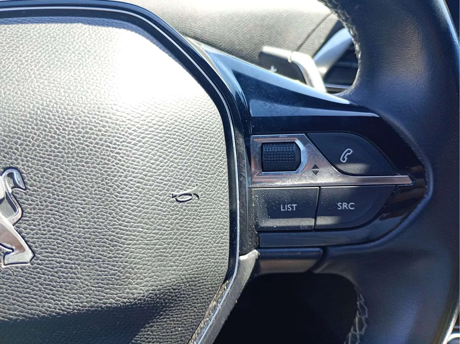 Peugeot 3008 1.2 PureTech Allure Pack EAT8 - foto 13