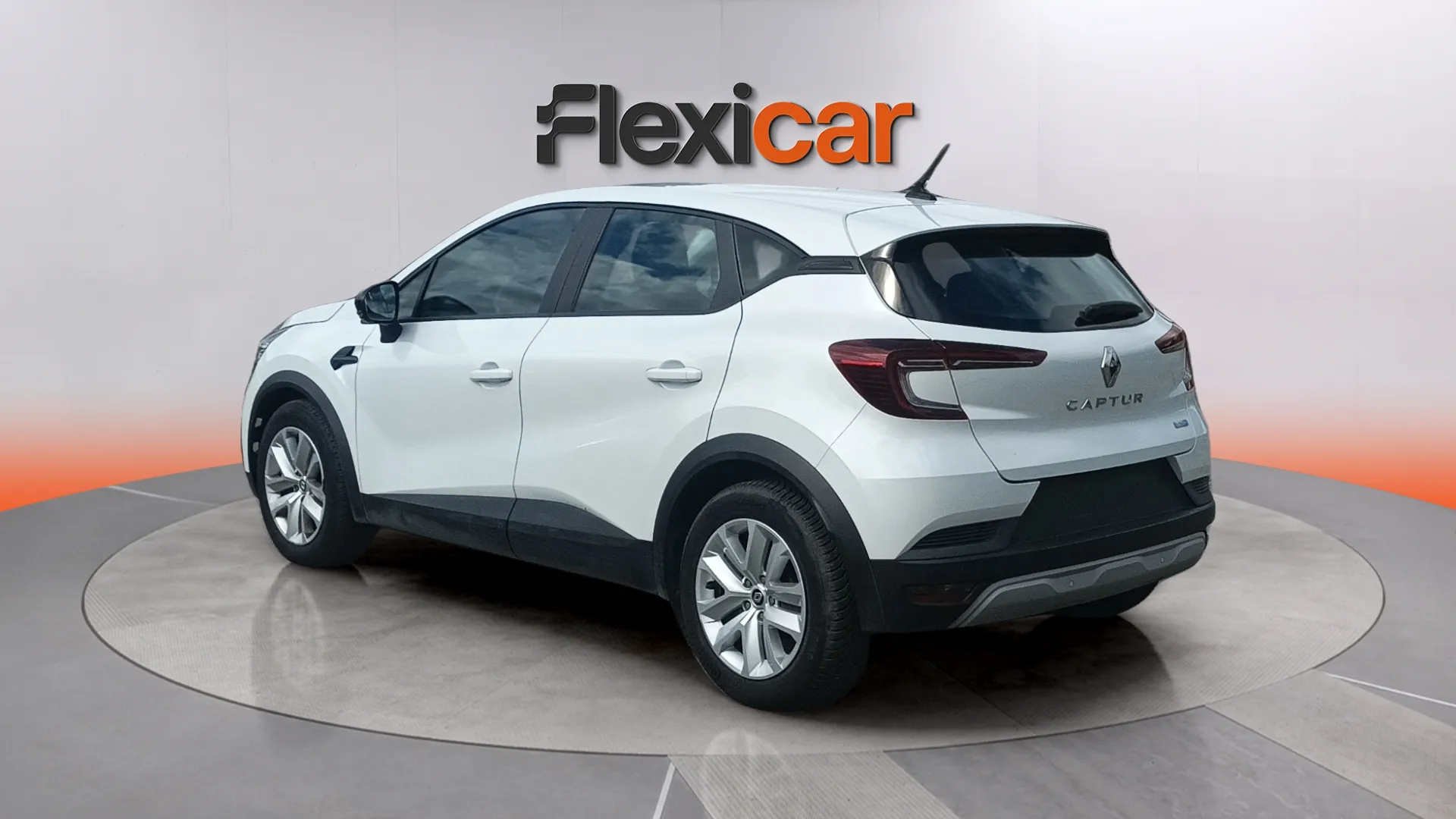 Renault Captur E-Tech engineered HEV - foto 7