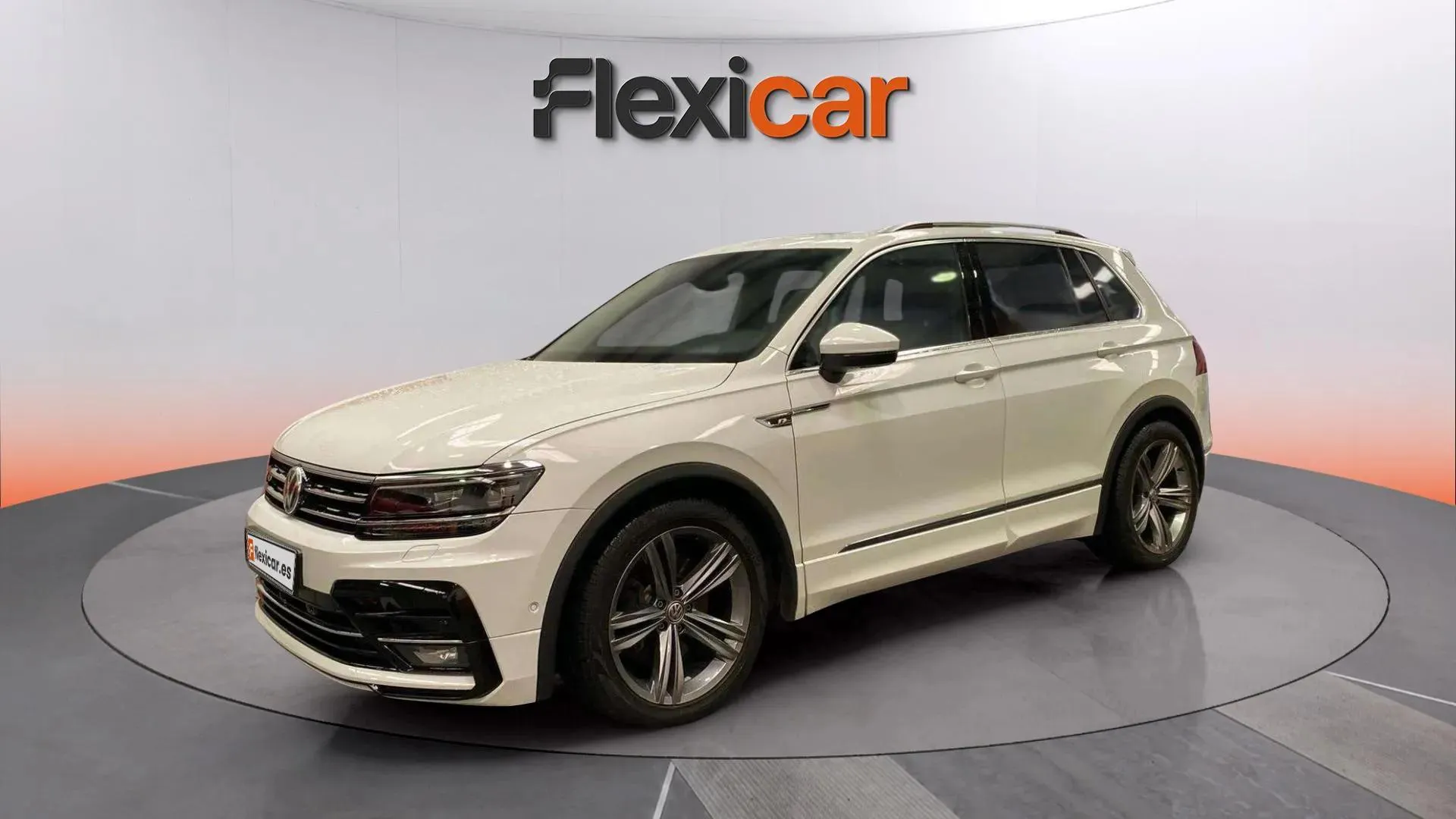 Volkswagen Tiguan Sport 2.0 TDI DSG 4Motion - foto 2