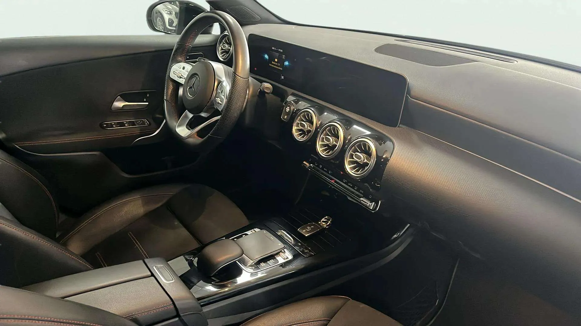 Mercedes-Benz Clase A A 220 - foto 11