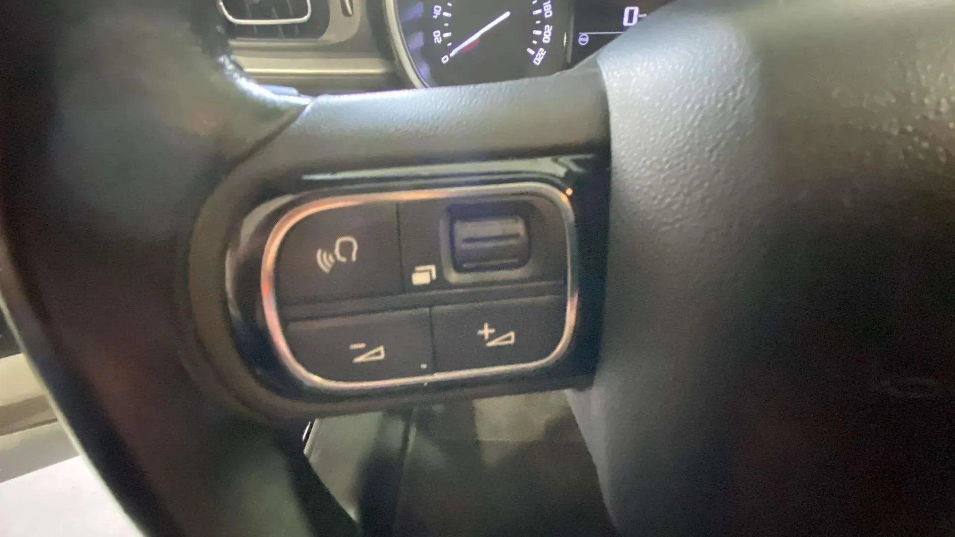 Citroën C3 PureTech Shine - foto 18