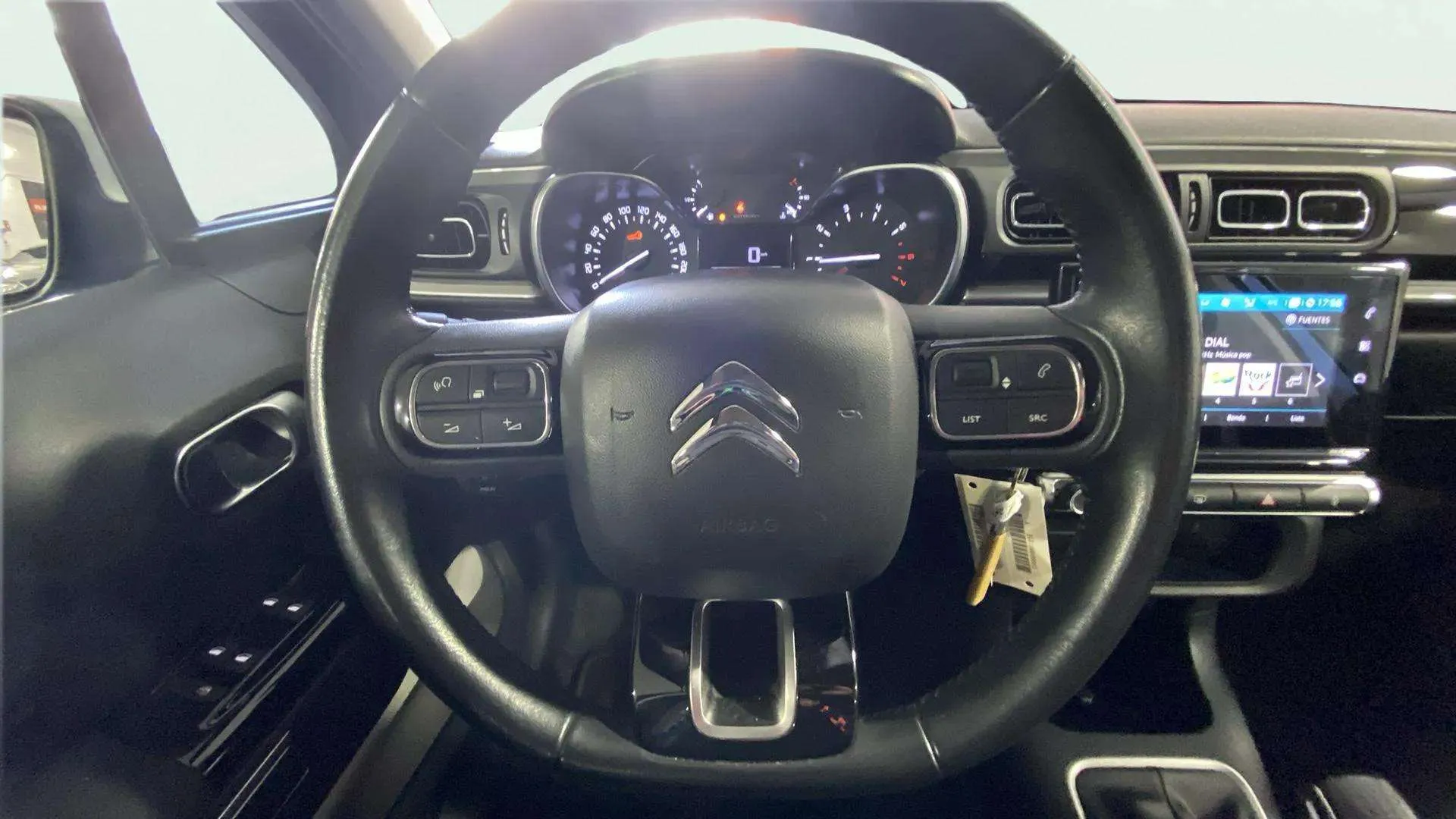 Citroën C3 PureTech Shine - foto 9