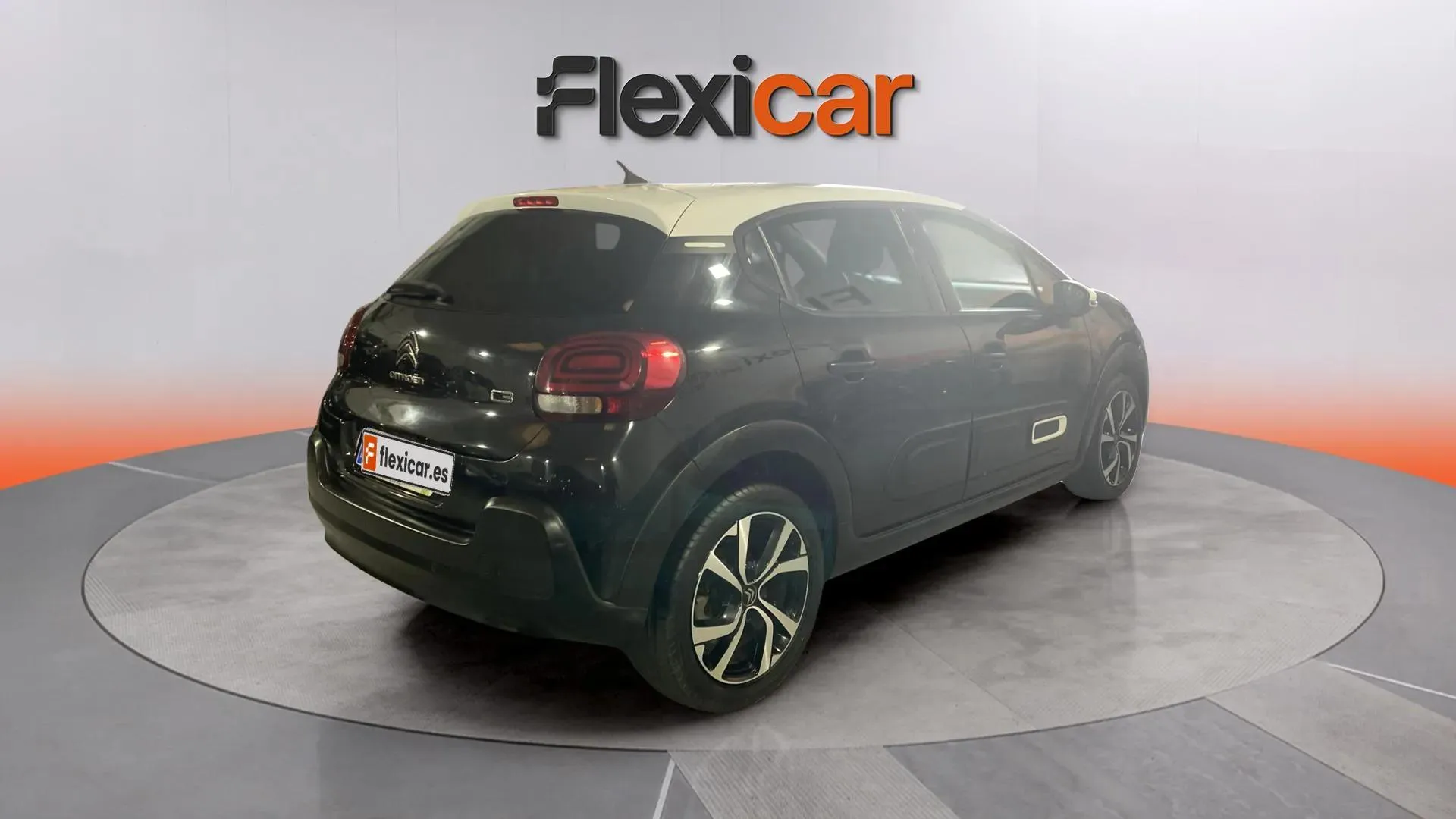 Citroën C3 PureTech Shine - foto 8